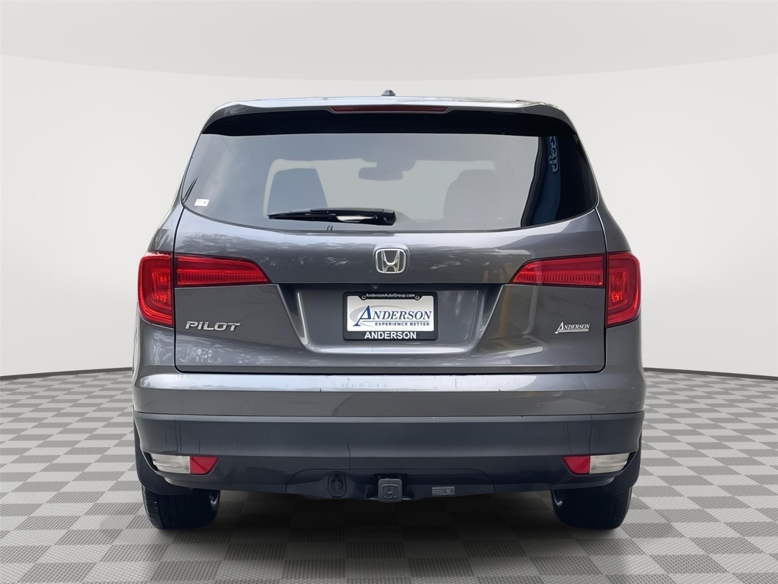 Used 2017 Honda Pilot for sale in Lincoln NE