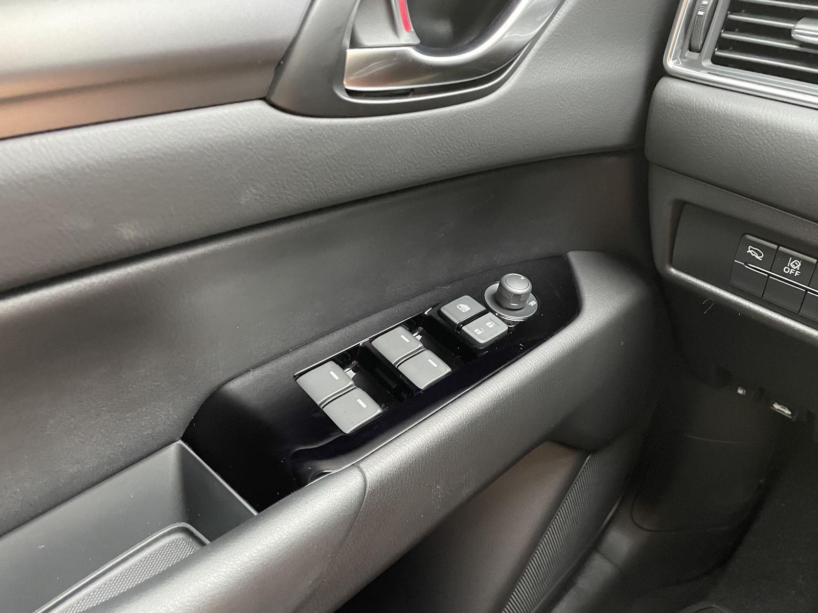 New 2025 Mazda CX-5 for sale in Lincoln NE