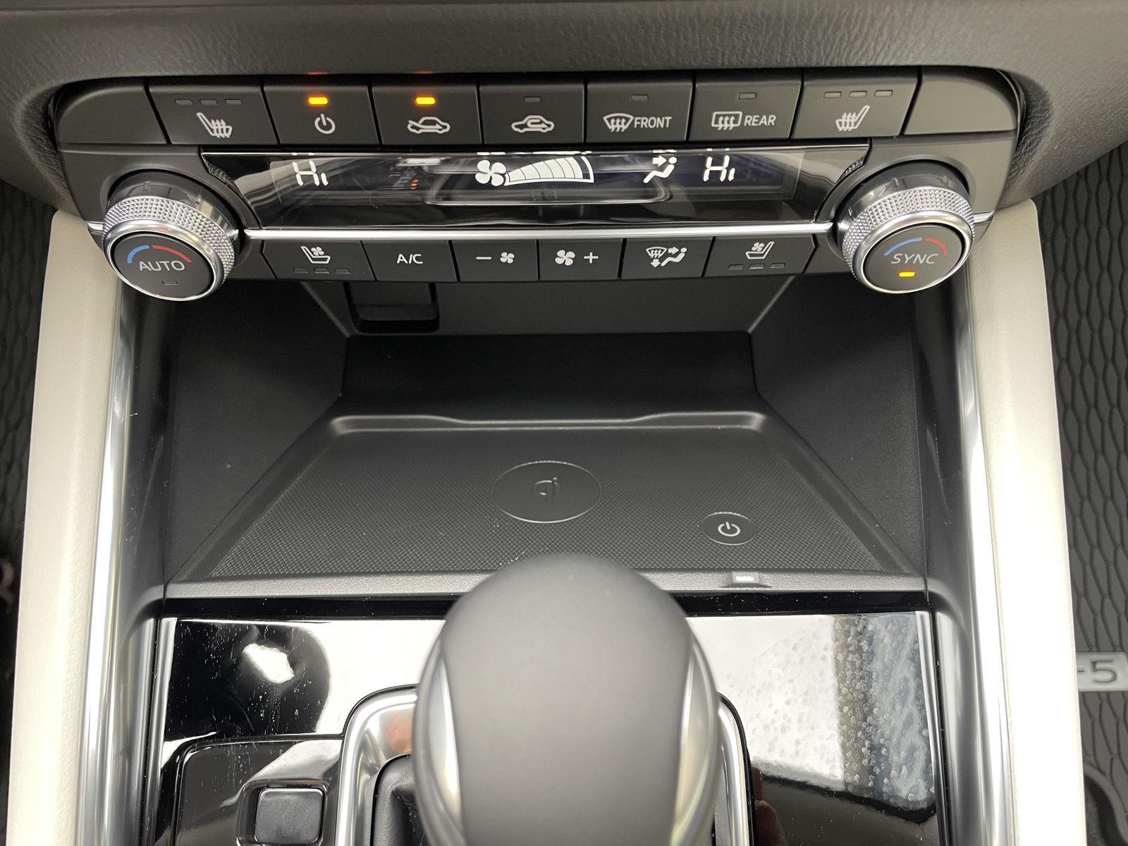 New 2025 Mazda CX-5 for sale in Lincoln NE