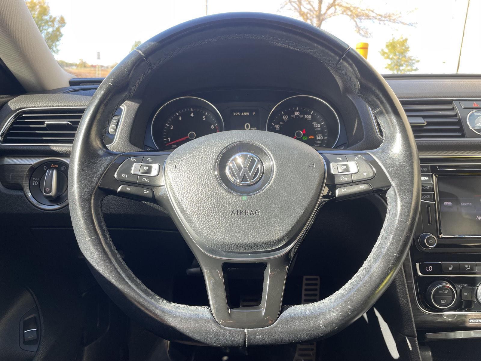 Used 2017 Volkswagen Passat for sale in Lincoln NE