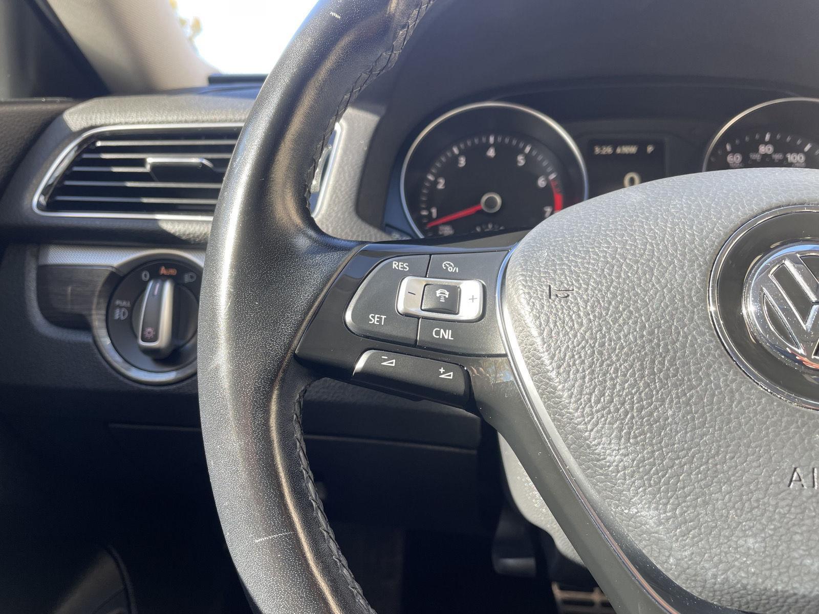 Used 2017 Volkswagen Passat for sale in Lincoln NE