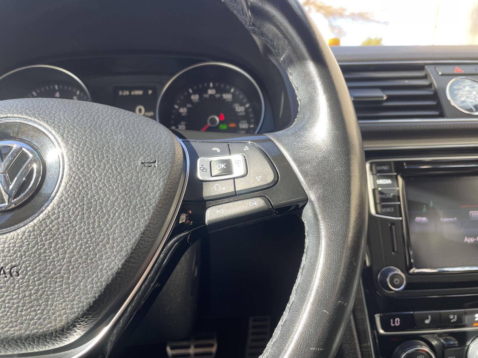 Used 2017 Volkswagen Passat for sale in Lincoln NE