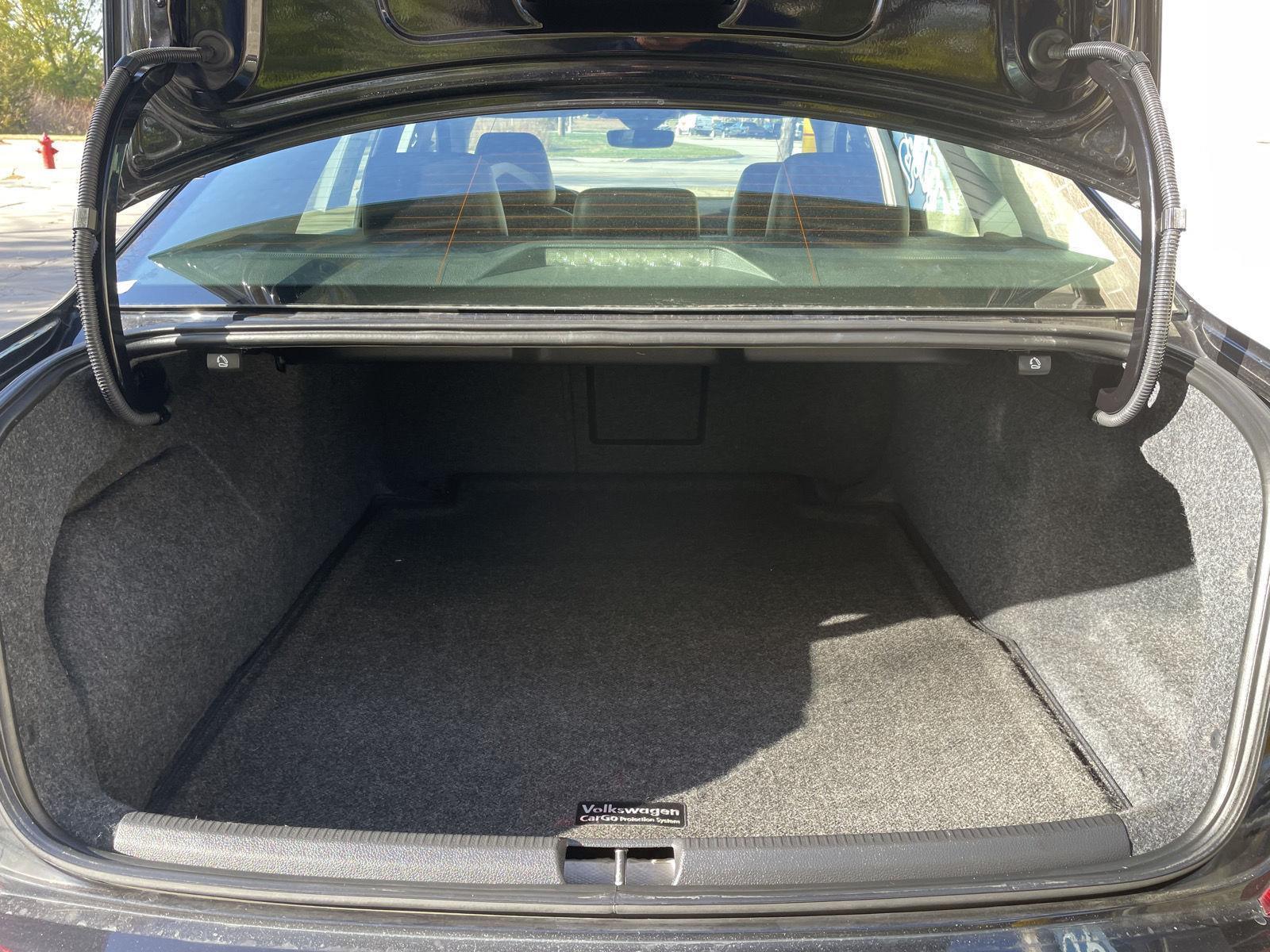 Used 2017 Volkswagen Passat for sale in Lincoln NE