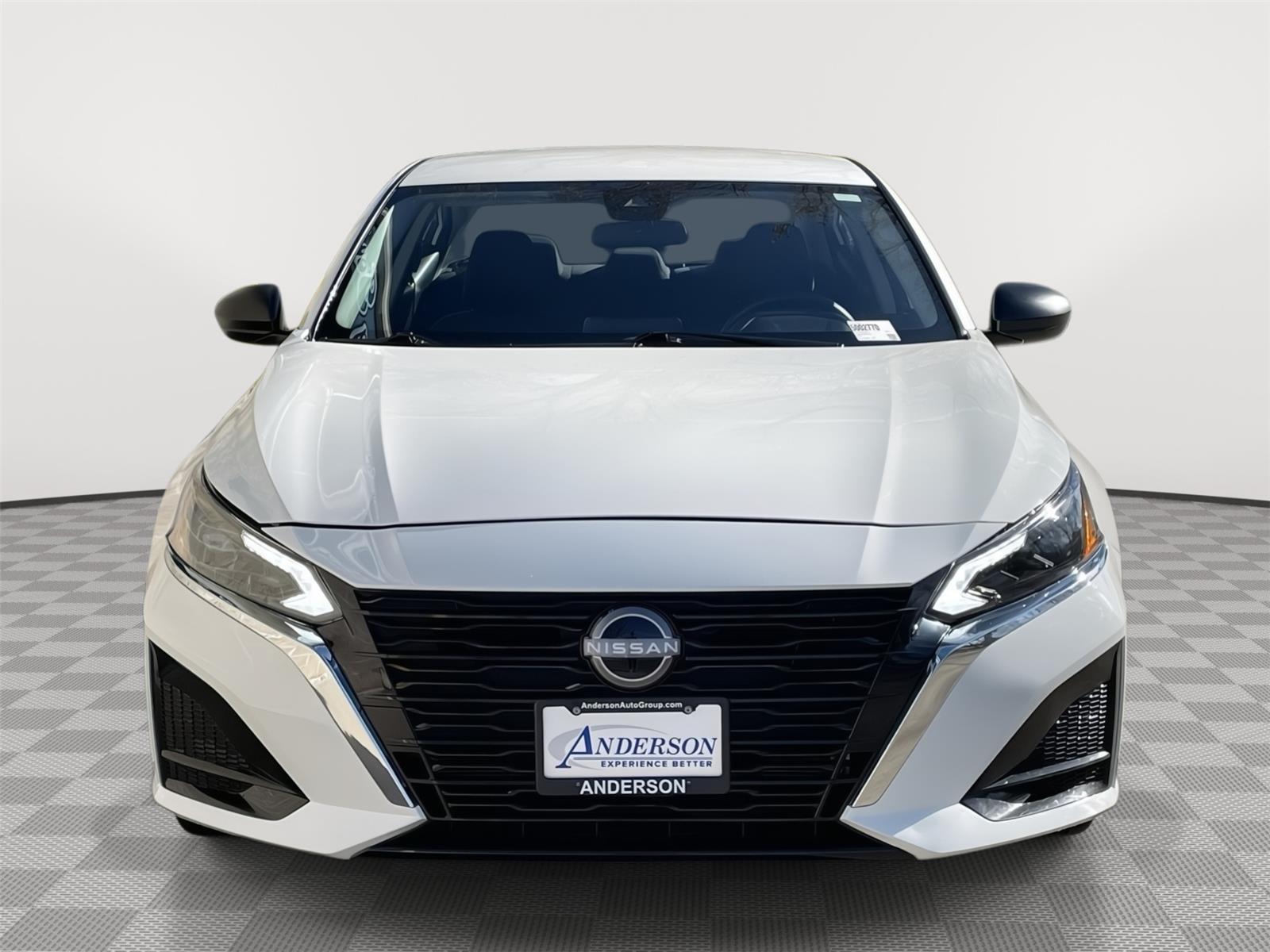 Used 2025 Nissan Altima for sale in Lincoln NE