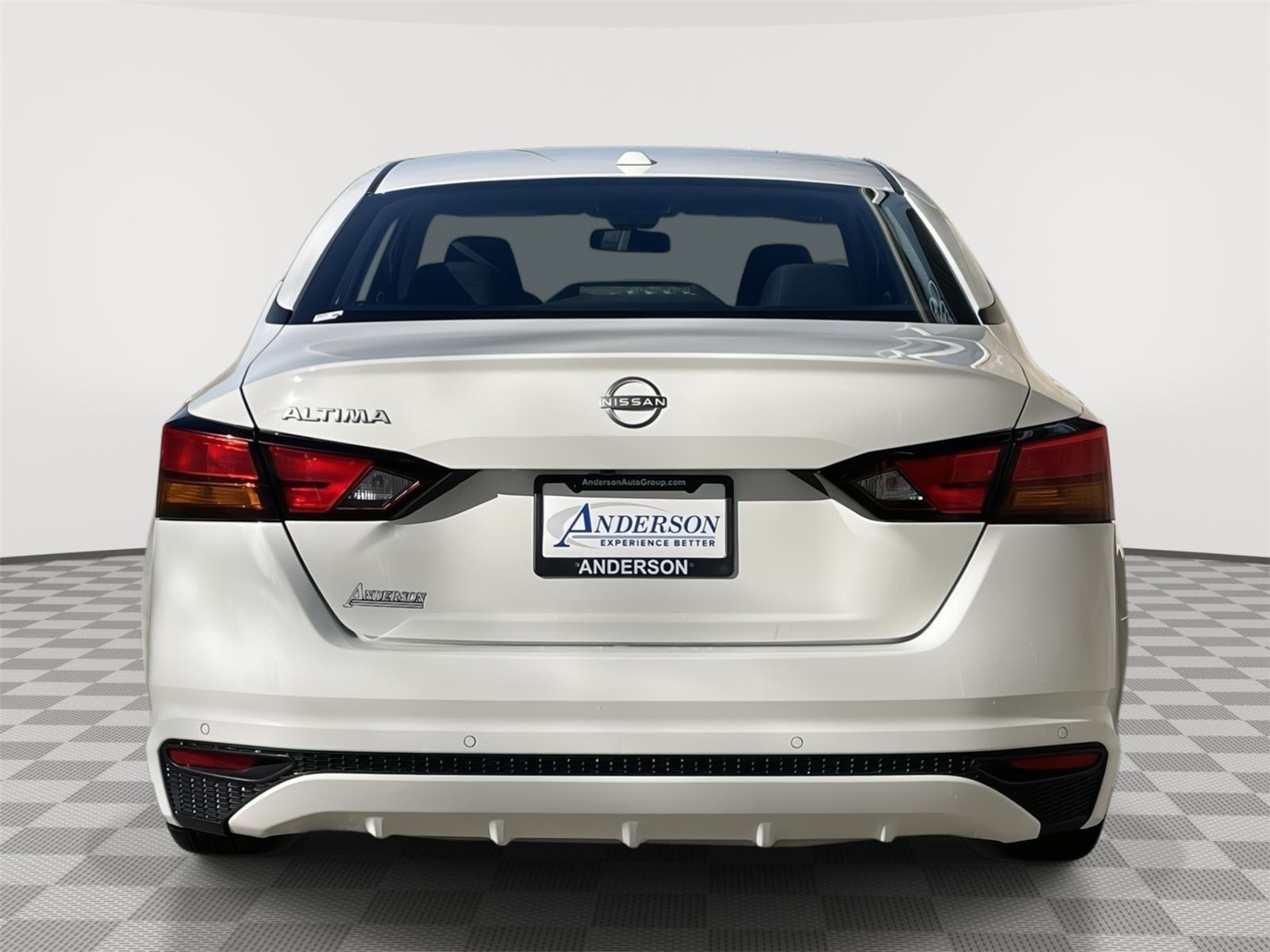 Used 2025 Nissan Altima SV Sedan for sale in Lincoln NE