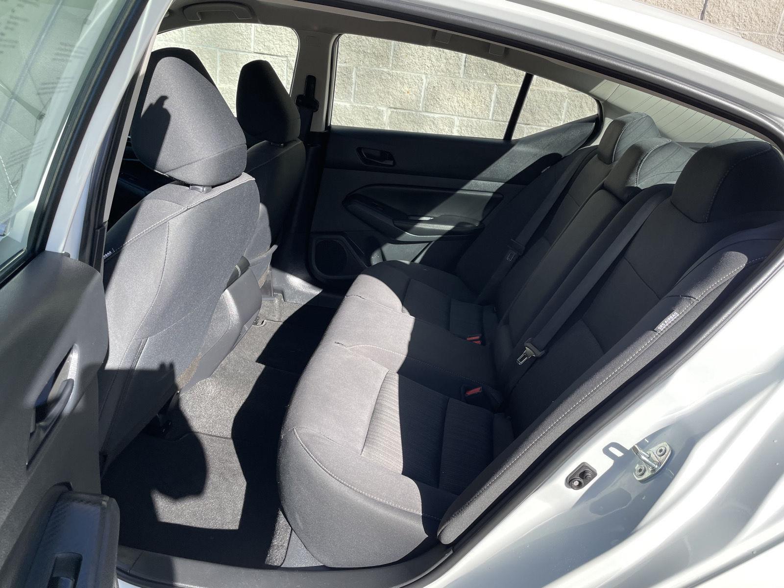 Used 2025 Nissan Altima SV Sedan for sale in Lincoln NE