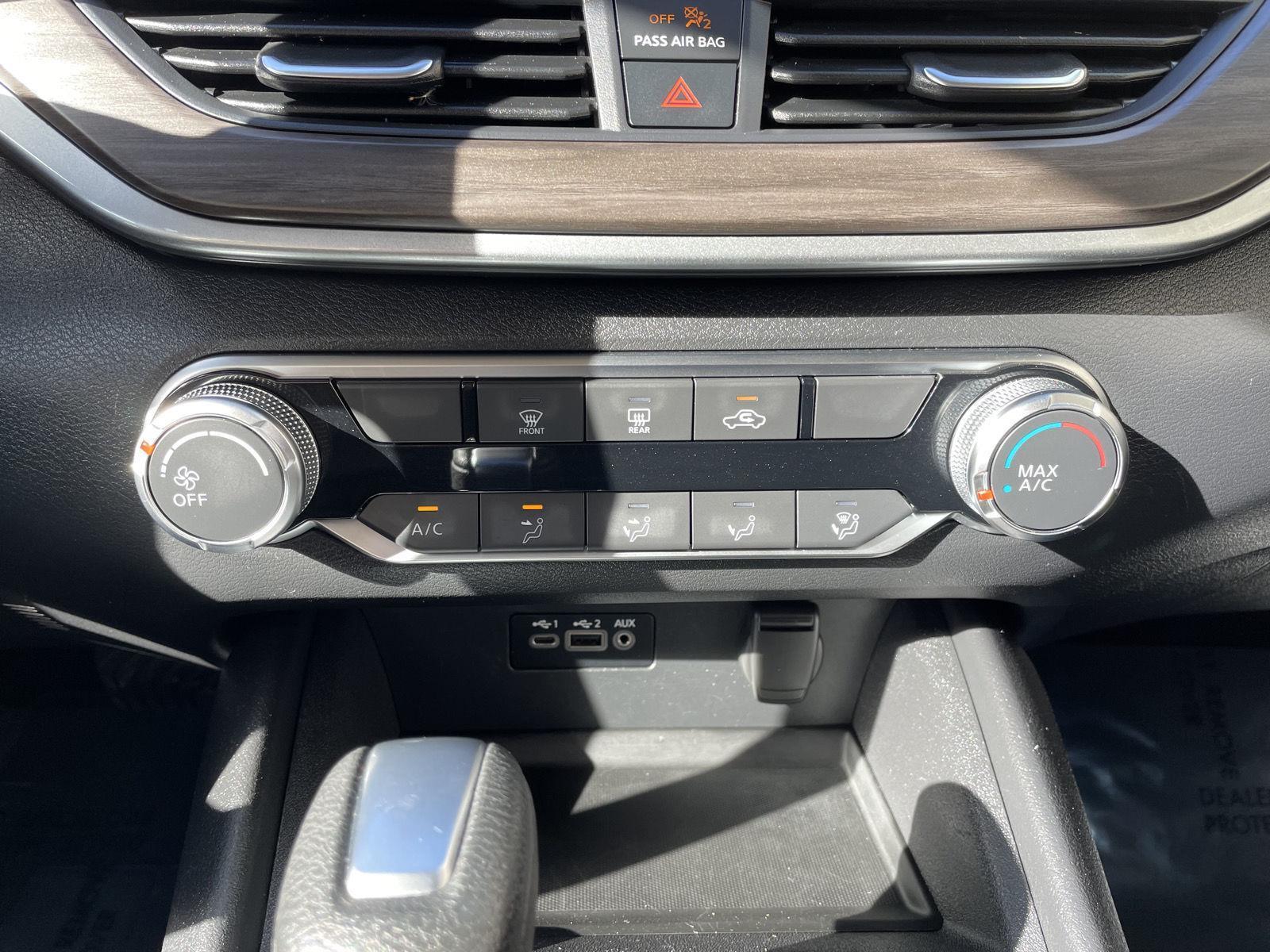 Used 2025 Nissan Altima SV Sedan for sale in Lincoln NE