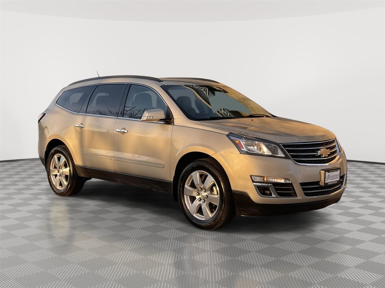 Used 2016 Chevrolet Traverse for sale in Lincoln NE