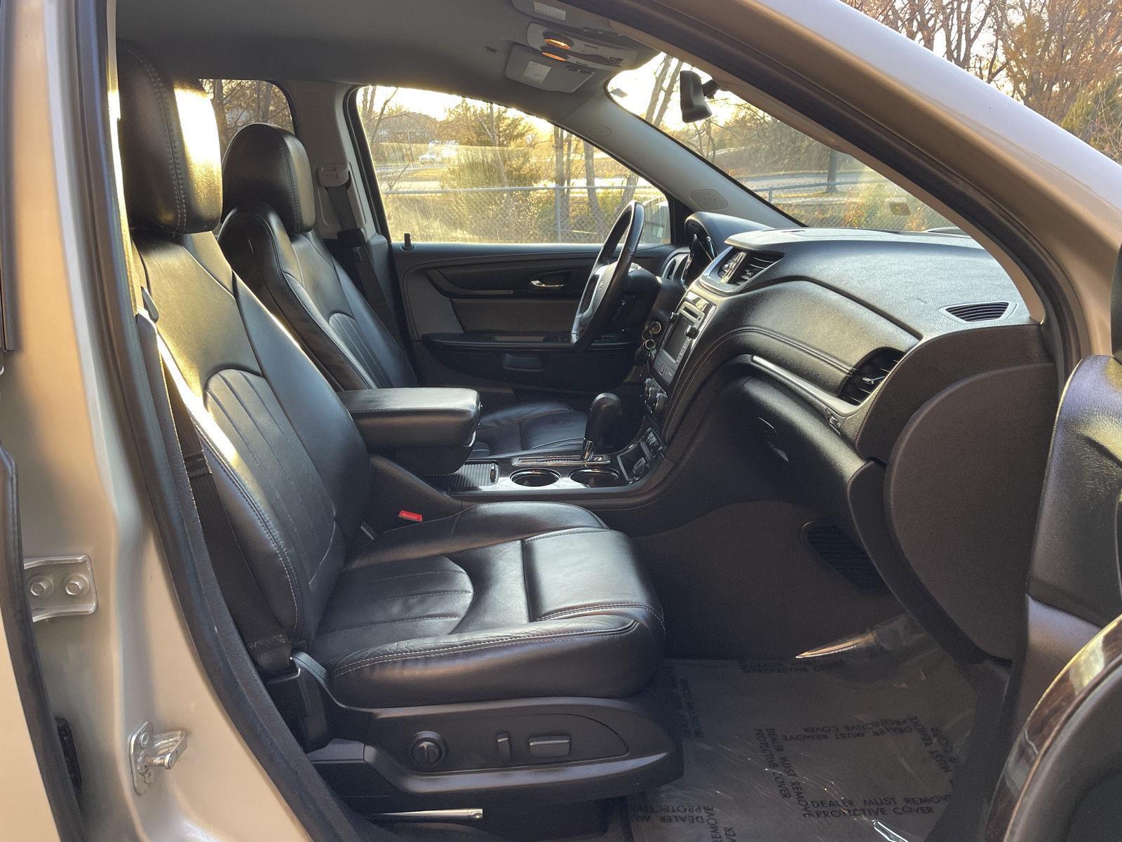 Used 2016 Chevrolet Traverse for sale in Lincoln NE