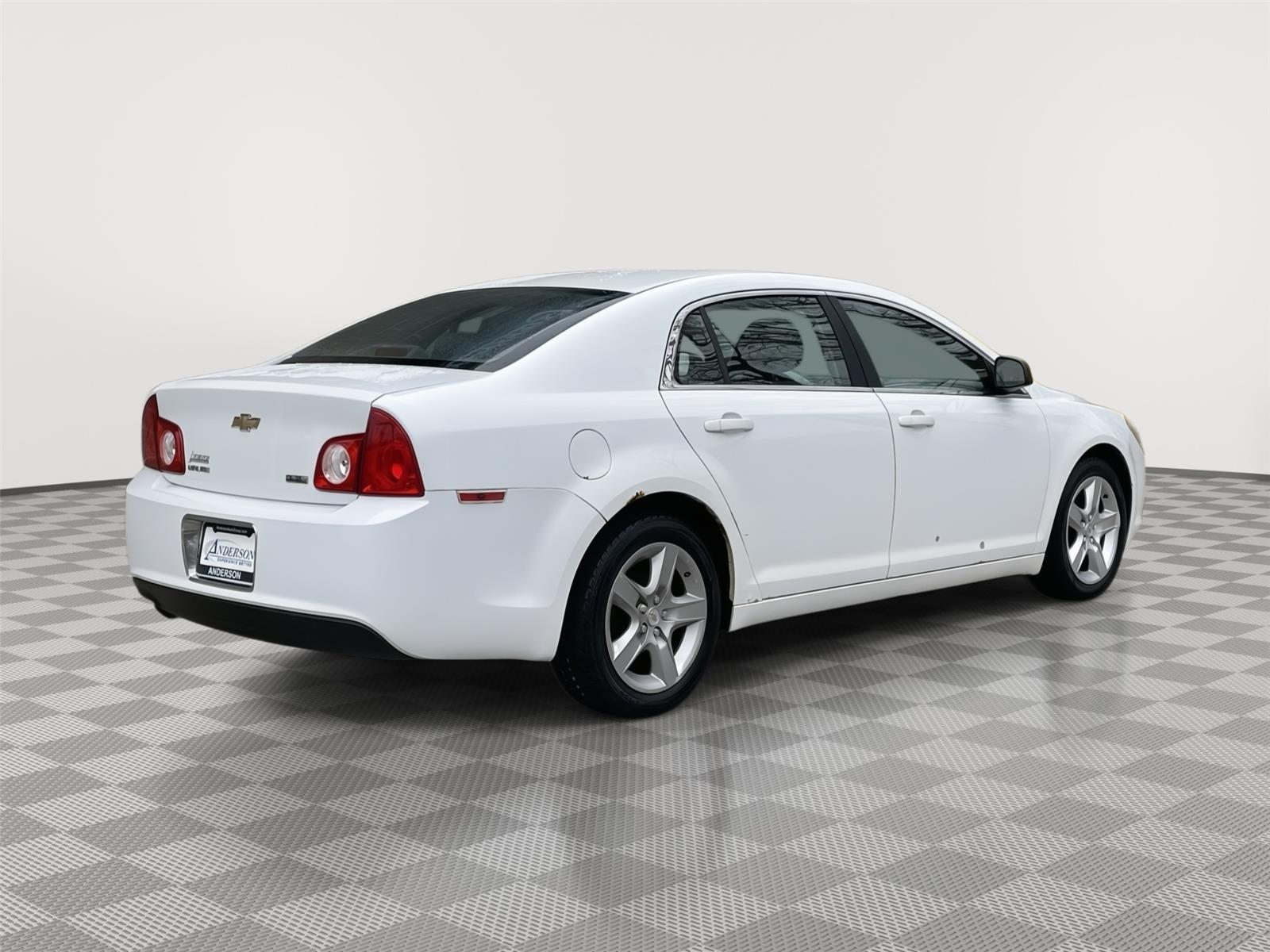 Used 2010 Chevrolet Malibu for sale in Lincoln NE