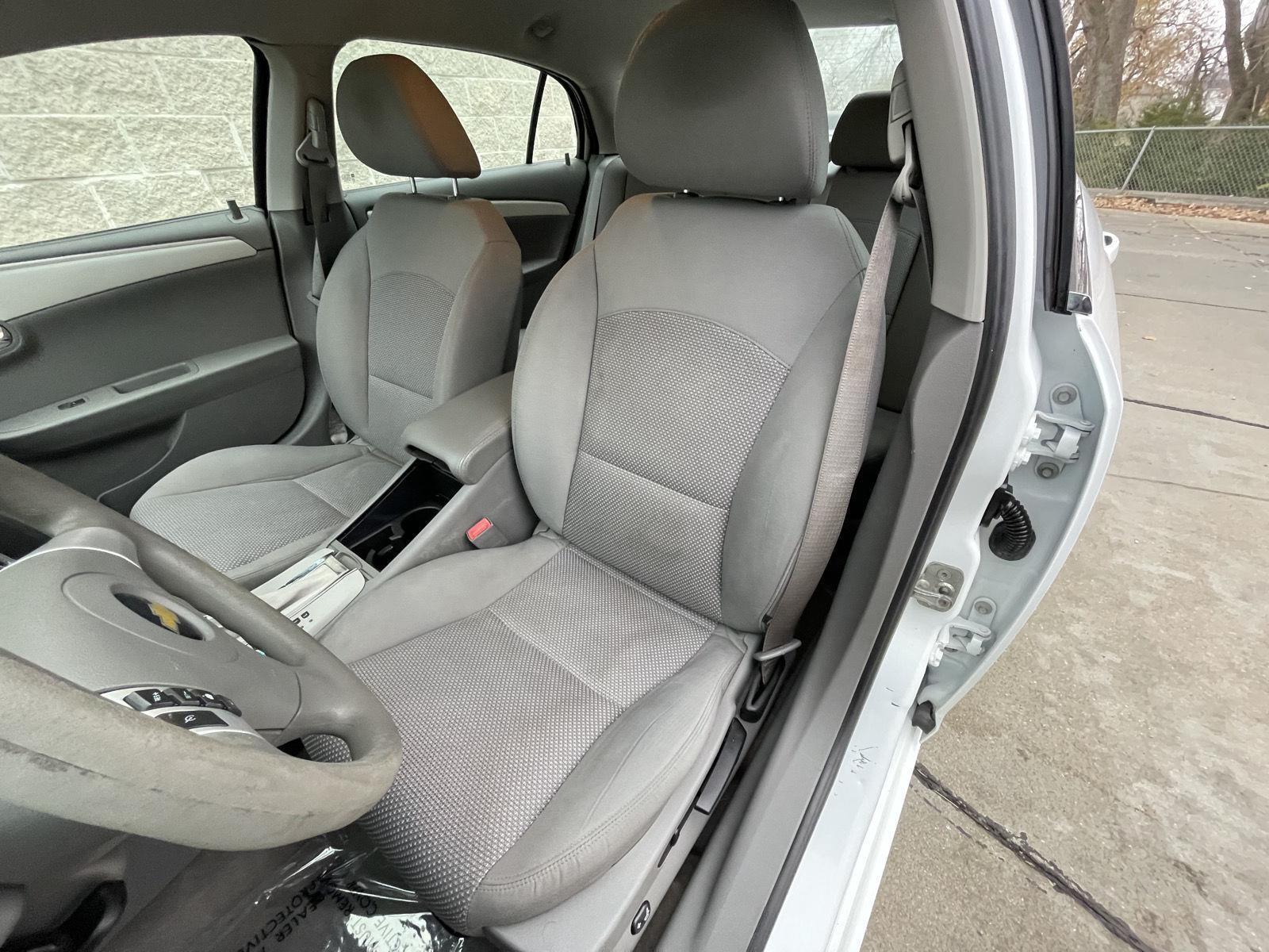 Used 2010 Chevrolet Malibu for sale in Lincoln NE