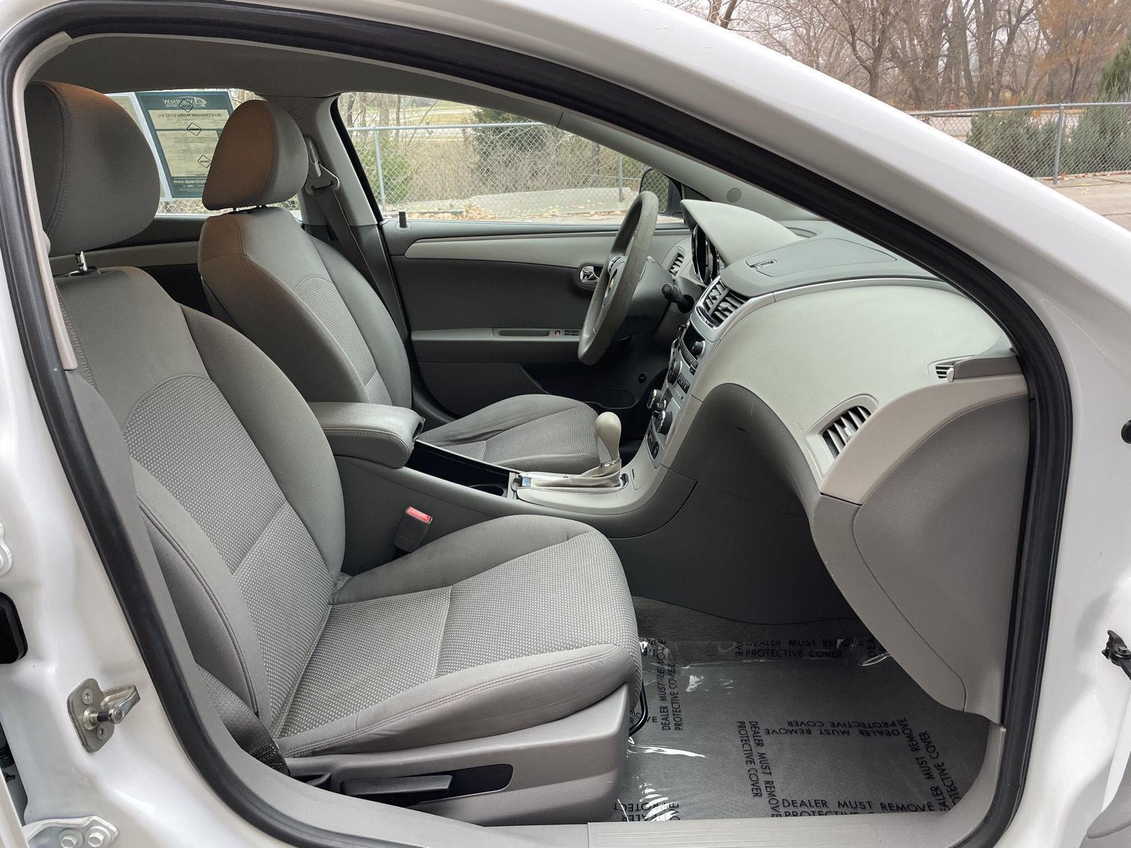 Used 2010 Chevrolet Malibu for sale in Lincoln NE