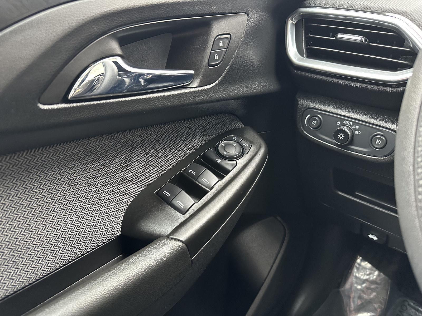 Used 2021 Chevrolet Trailblazer LT SUV/Crossover for sale in Lincoln NE