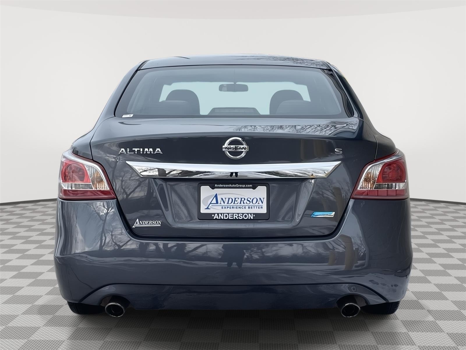 Used 2013 Nissan Altima for sale in Lincoln NE