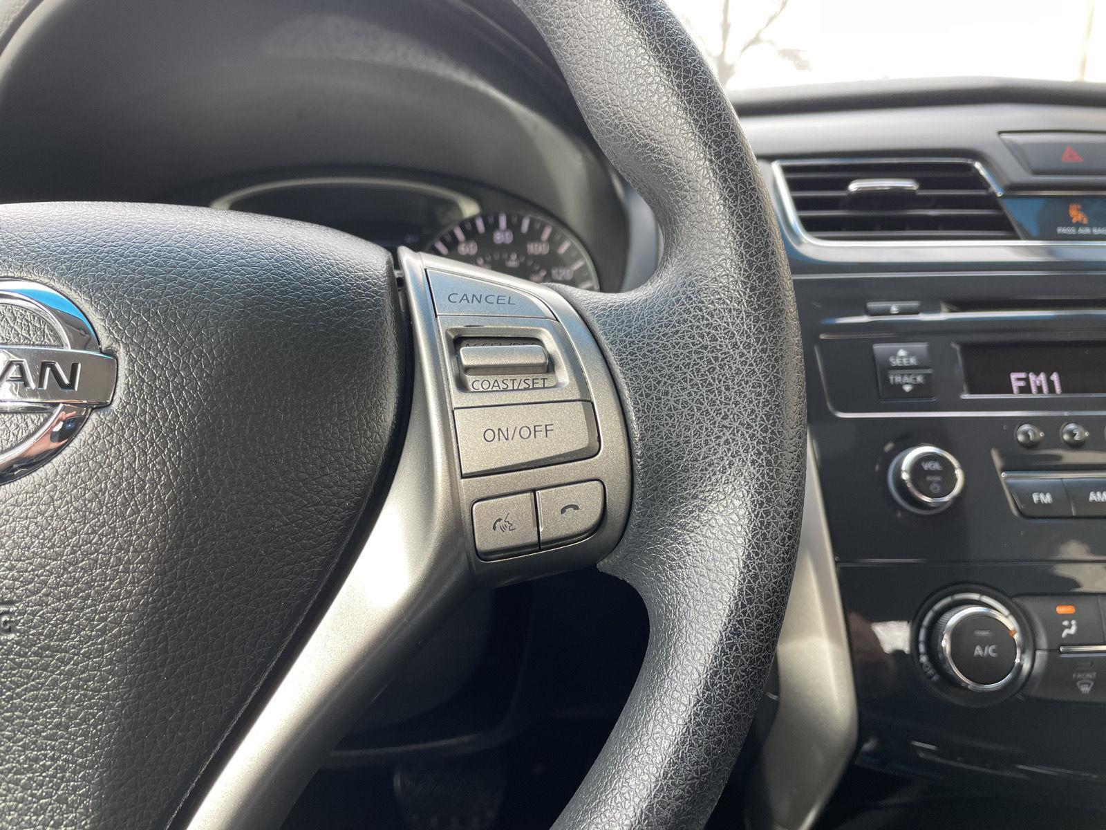 Used 2013 Nissan Altima for sale in Lincoln NE