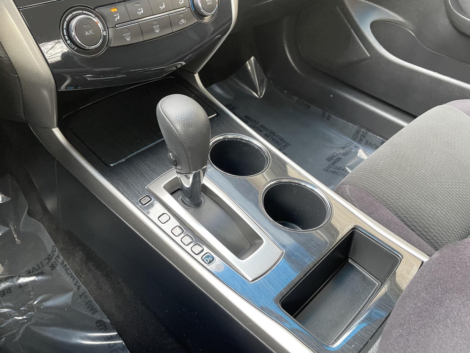 Used 2013 Nissan Altima for sale in Lincoln NE