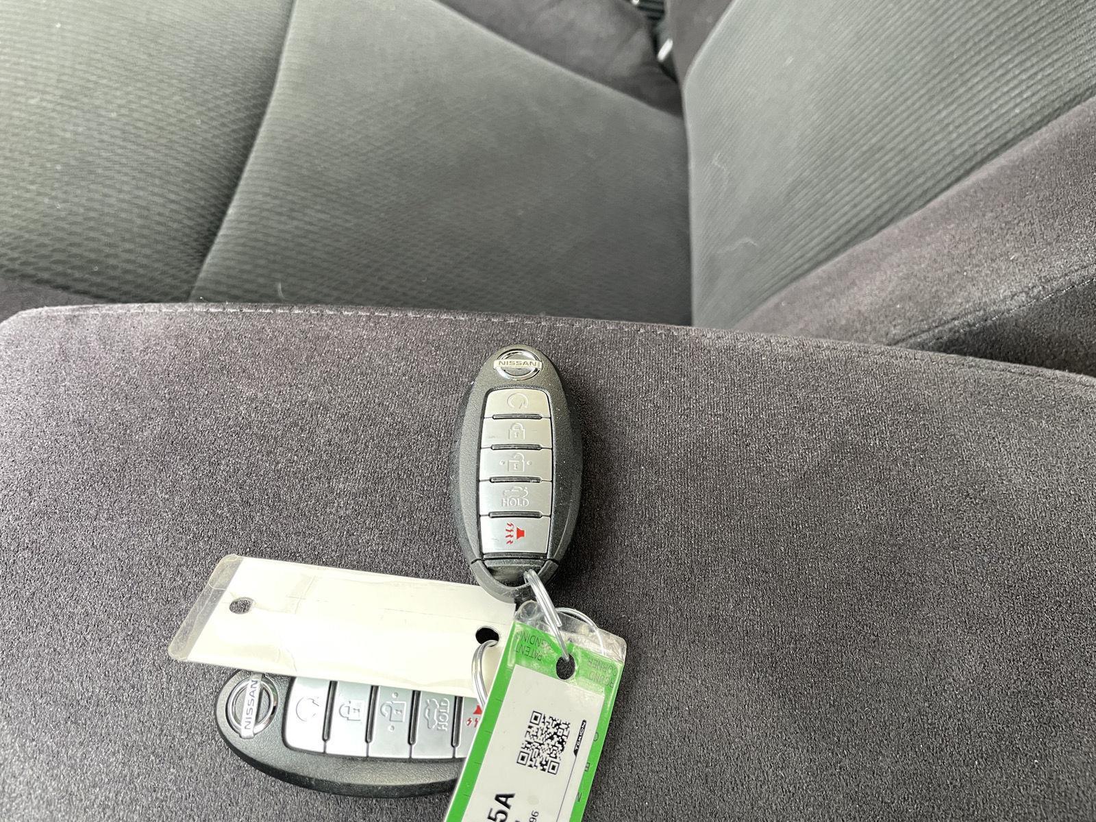 Used 2013 Nissan Altima for sale in Lincoln NE