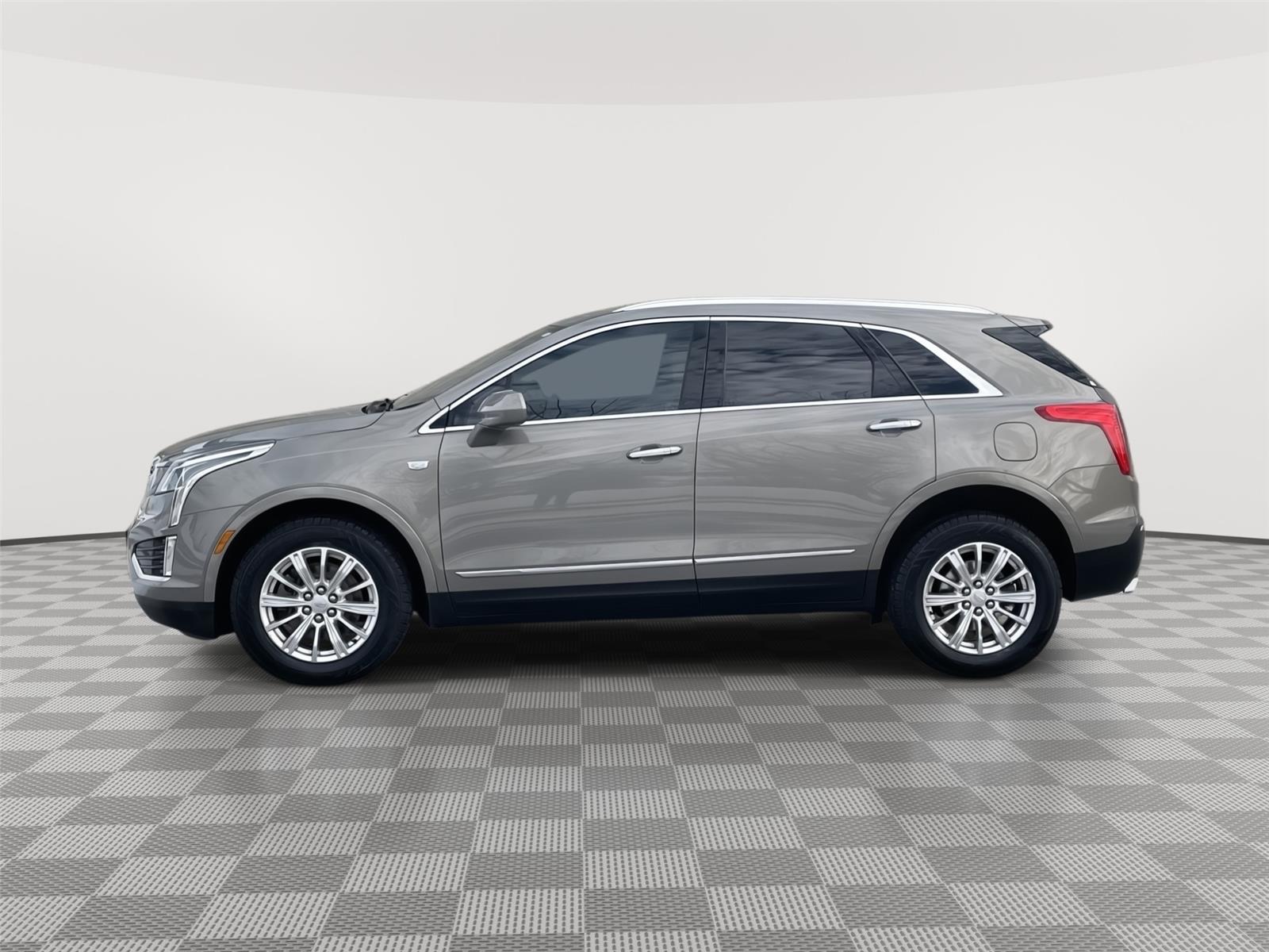 Used 2017 Cadillac XT5 for sale in Lincoln NE