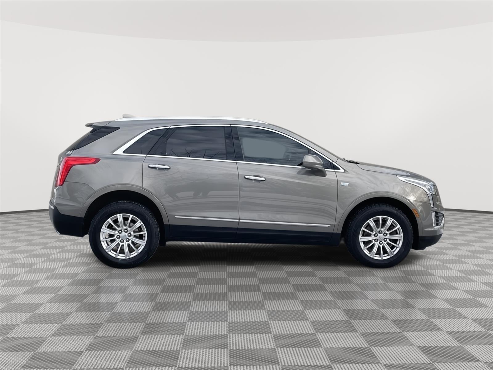 Used 2017 Cadillac XT5 for sale in Lincoln NE