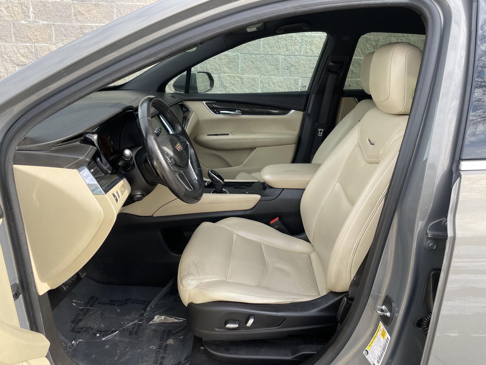 Used 2017 Cadillac XT5 for sale in Lincoln NE