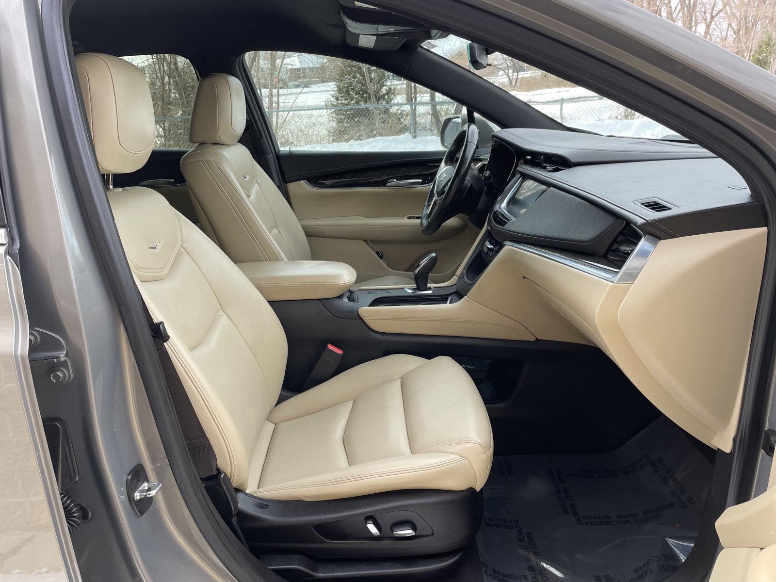 Used 2017 Cadillac XT5 for sale in Lincoln NE