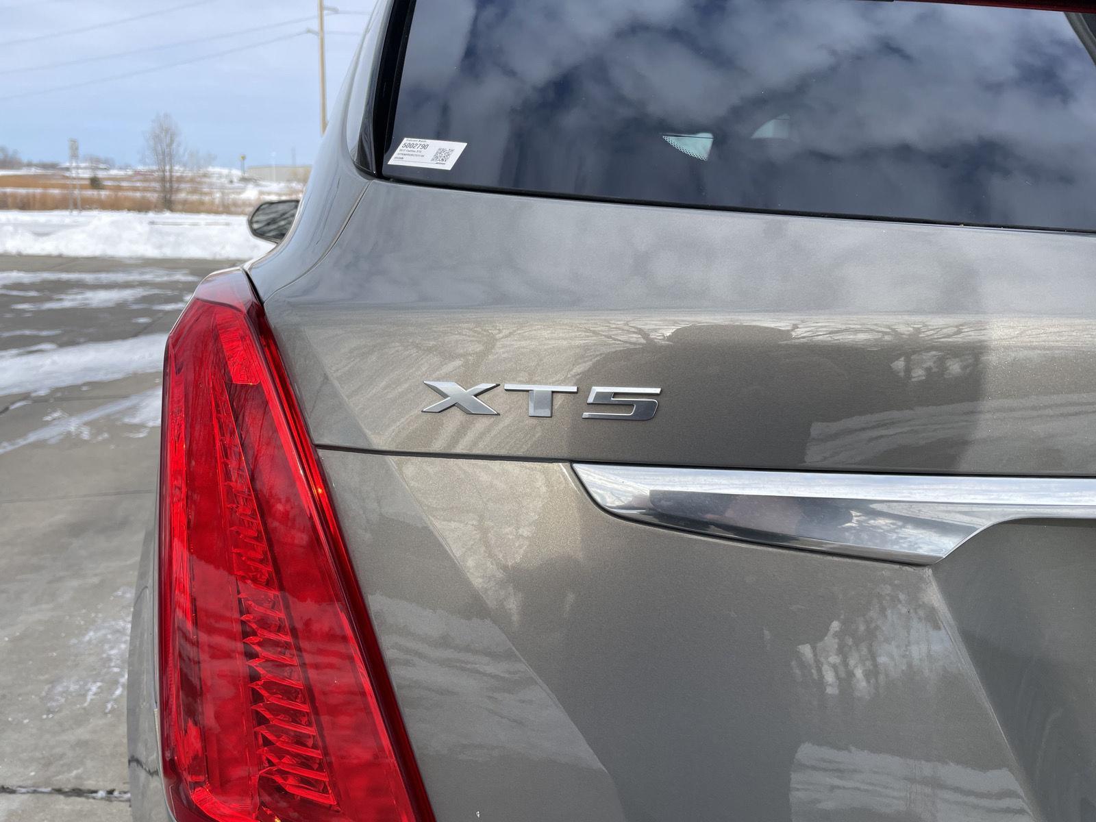 Used 2017 Cadillac XT5 for sale in Lincoln NE