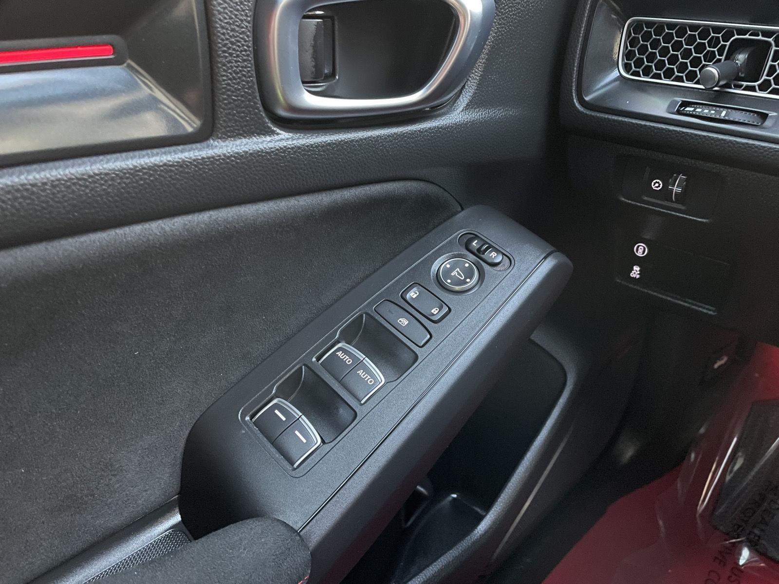 Used 2024 Honda Civic for sale in Lincoln NE