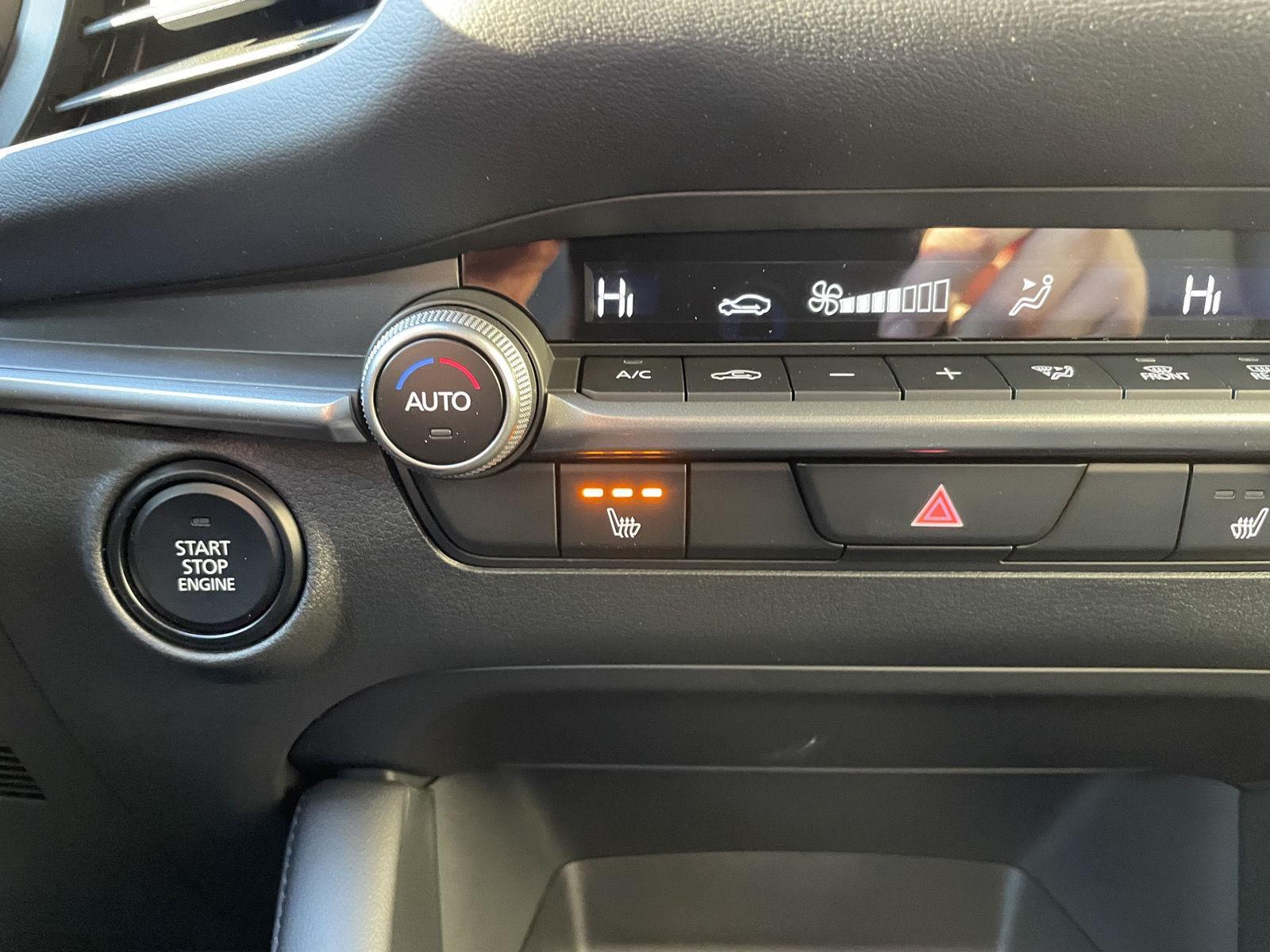 New 2026 Mazda Mazda3 Sedan for sale in Lincoln NE