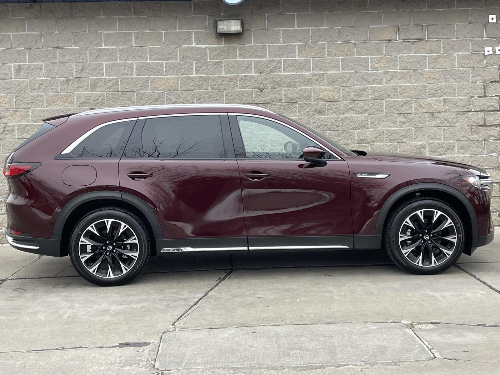 New 2026 Mazda CX-90 PHEV for sale in Lincoln NE