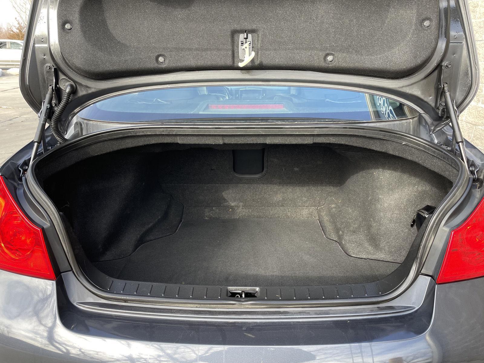 Used 2012 Infiniti G25 for sale in Lincoln NE