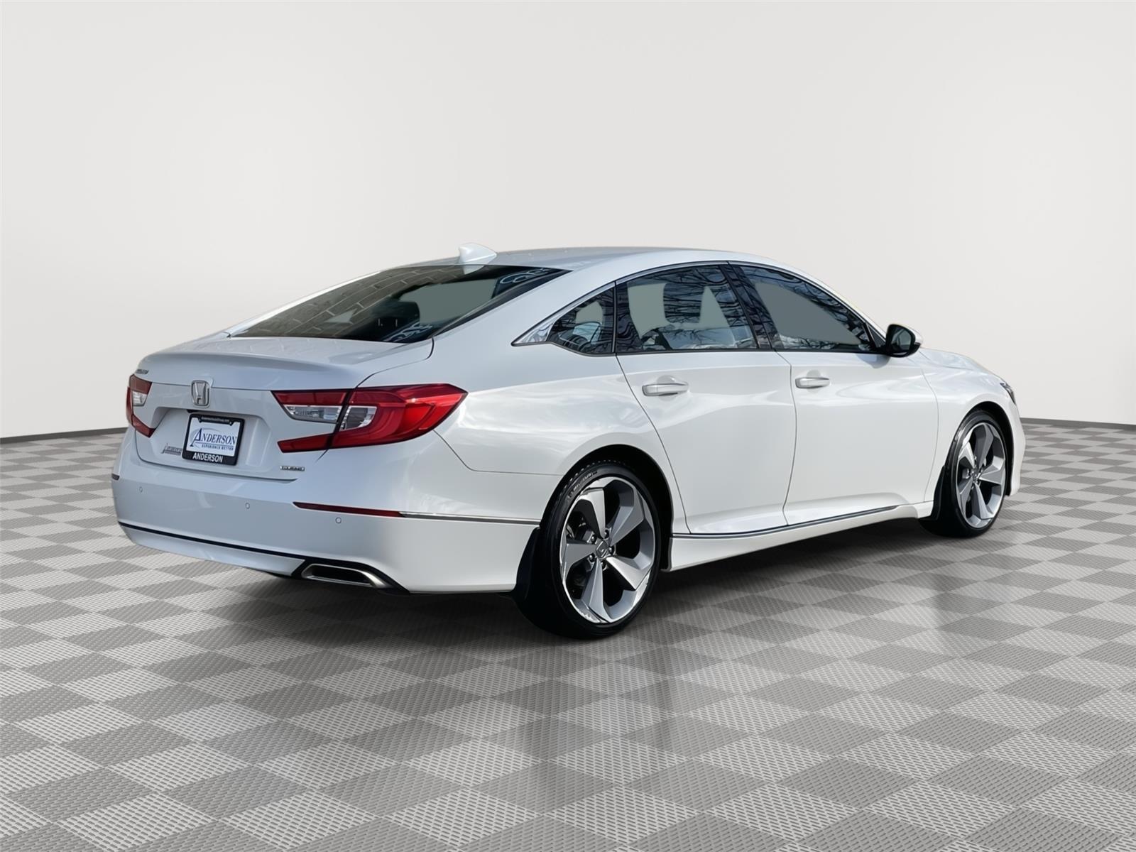 Used 2018 Honda Accord Sedan for sale in Lincoln NE