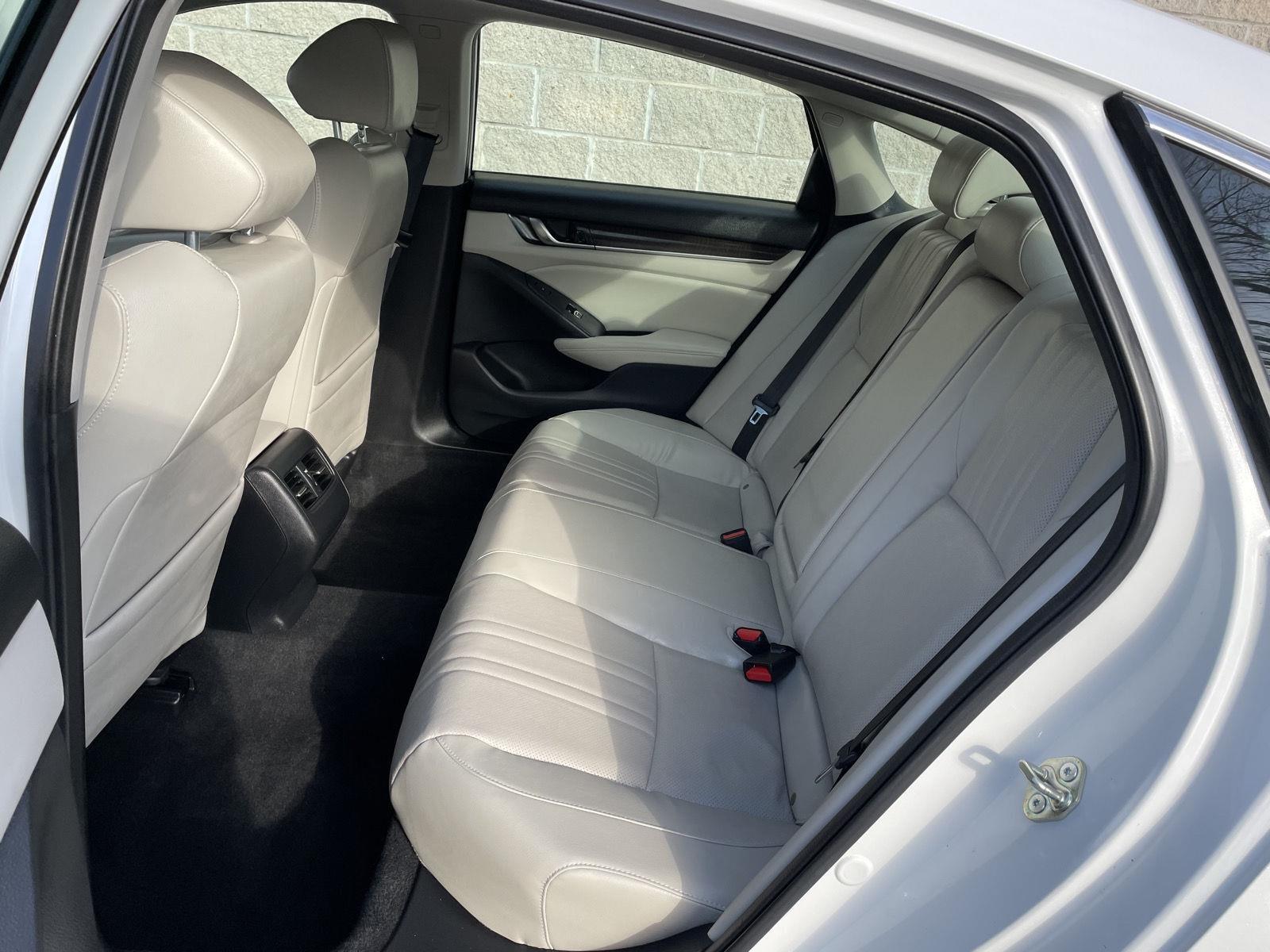 Used 2018 Honda Accord Sedan for sale in Lincoln NE