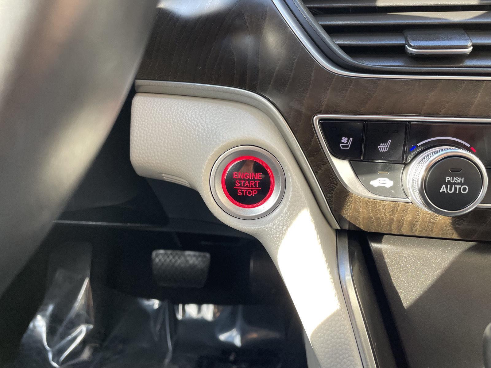 Used 2018 Honda Accord Sedan for sale in Lincoln NE