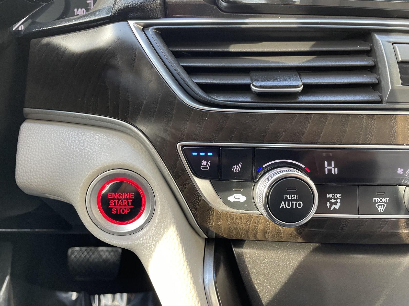 Used 2018 Honda Accord Sedan for sale in Lincoln NE