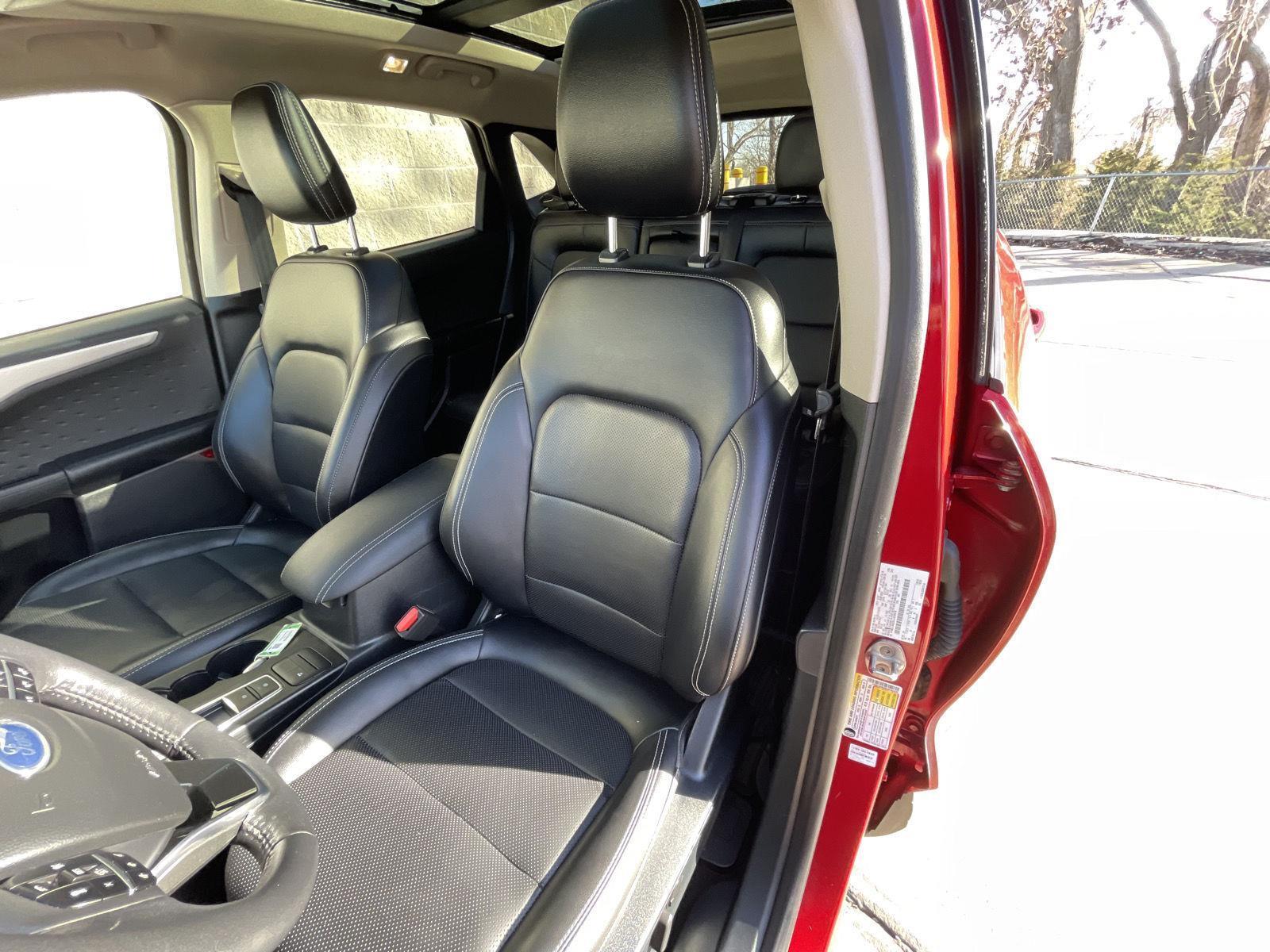 Used 2020 Ford Escape Hybrid for sale in Lincoln NE