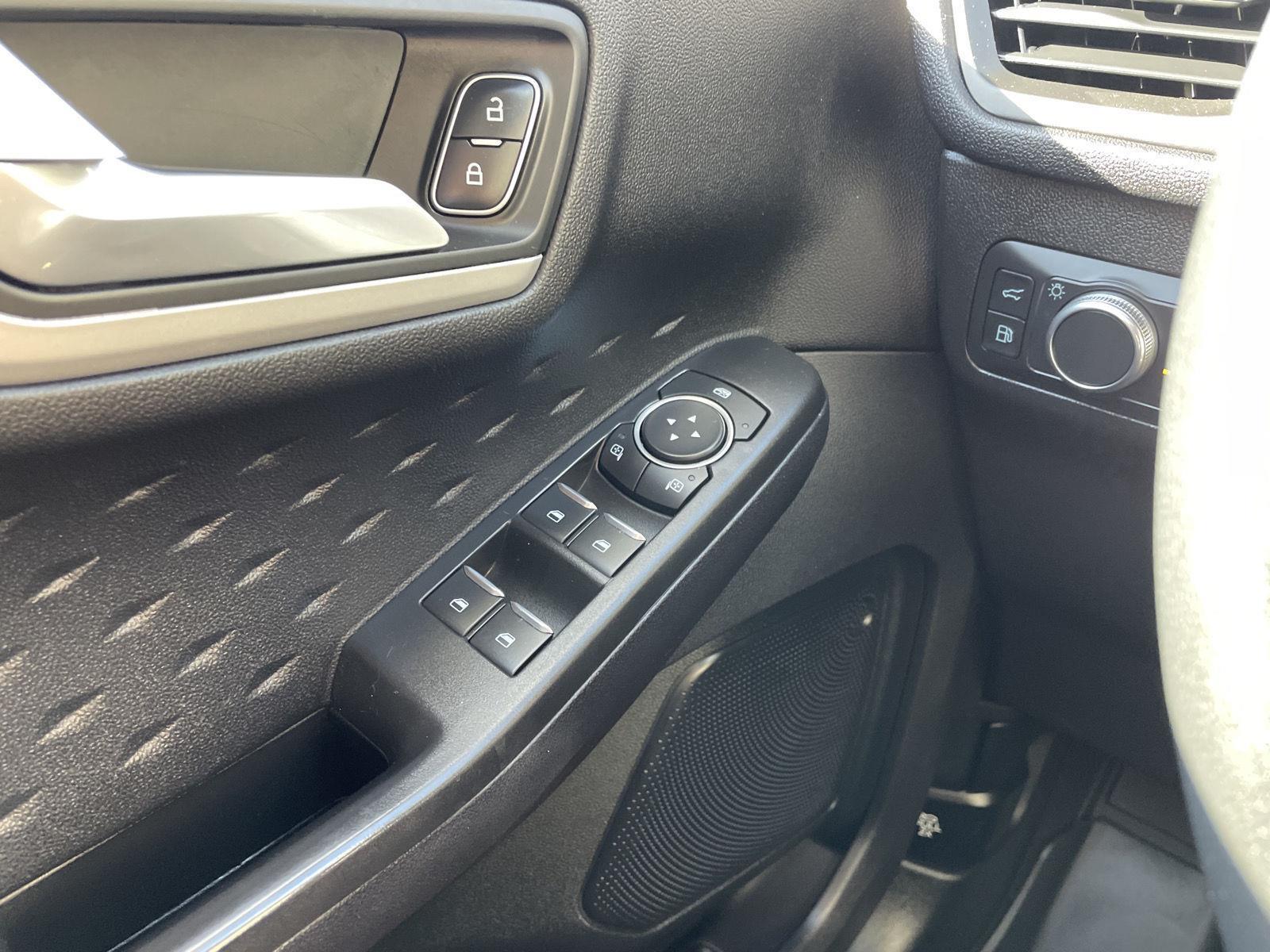 Used 2020 Ford Escape Hybrid for sale in Lincoln NE