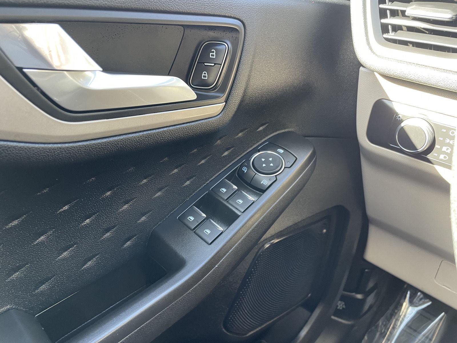 Used 2020 Ford Escape for sale in Lincoln NE