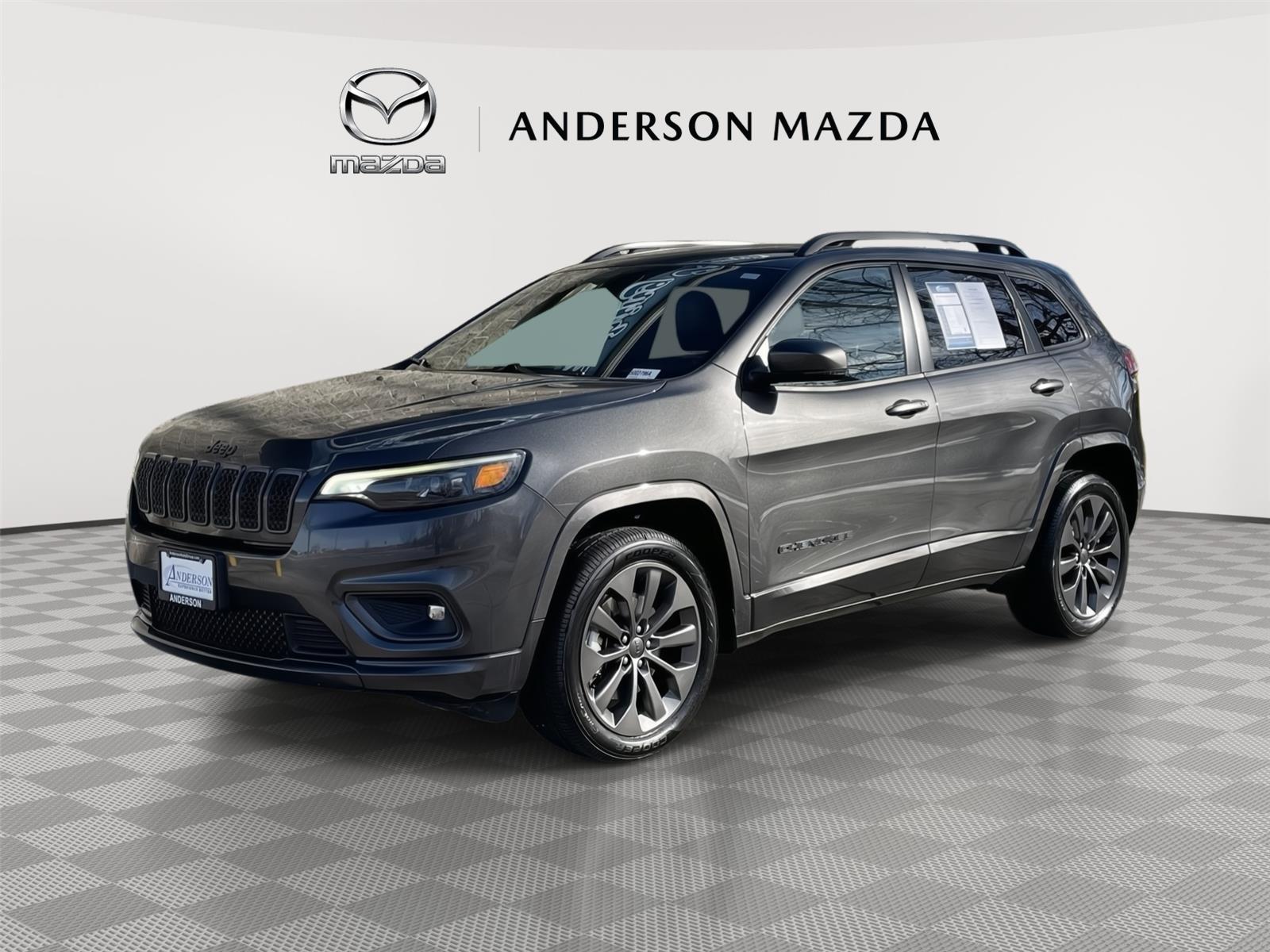 Pre-Owned 2019 Jeep Cherokee for sale in Lincoln NE