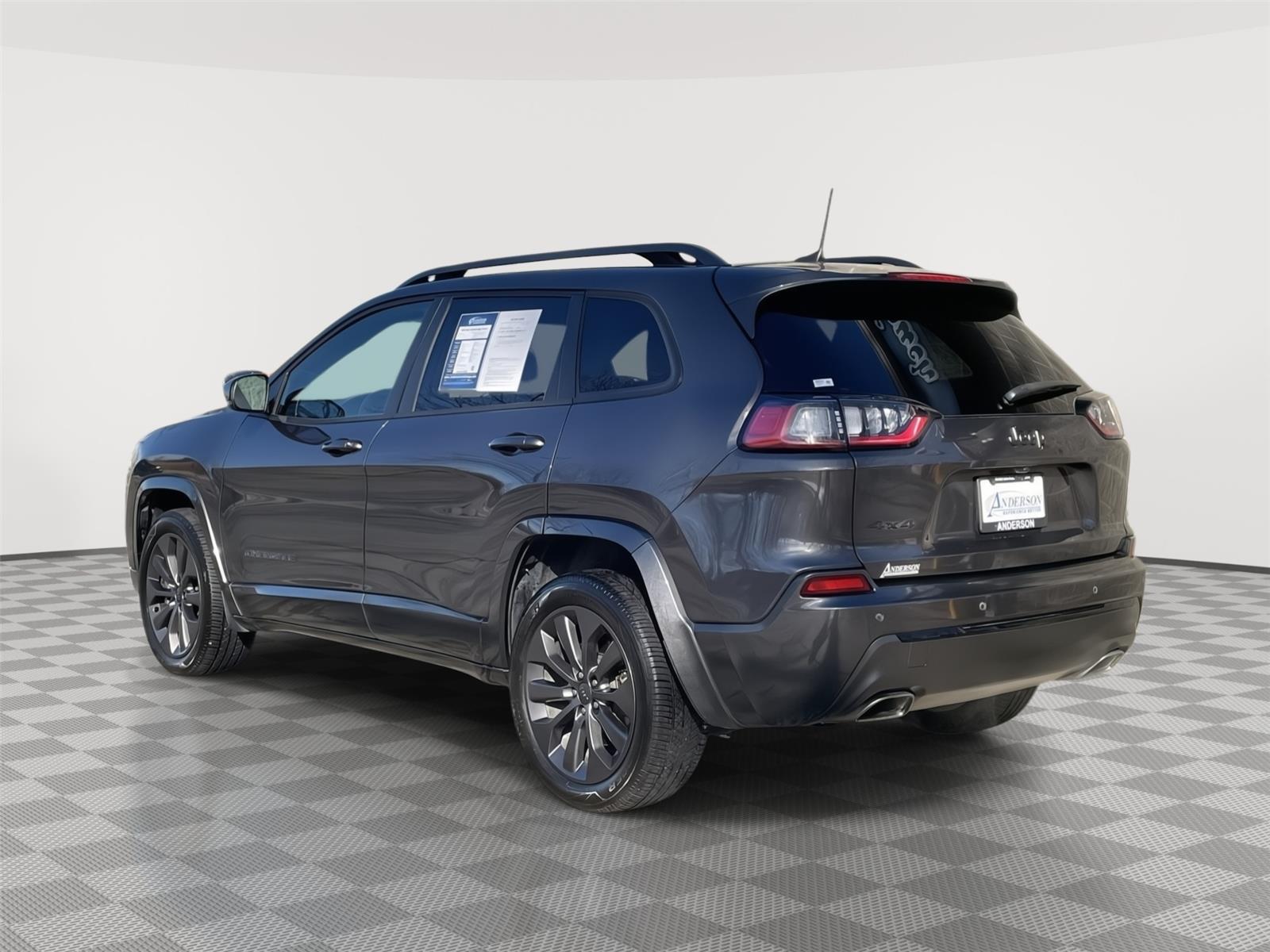 Pre-Owned 2019 Jeep Cherokee for sale in Lincoln NE