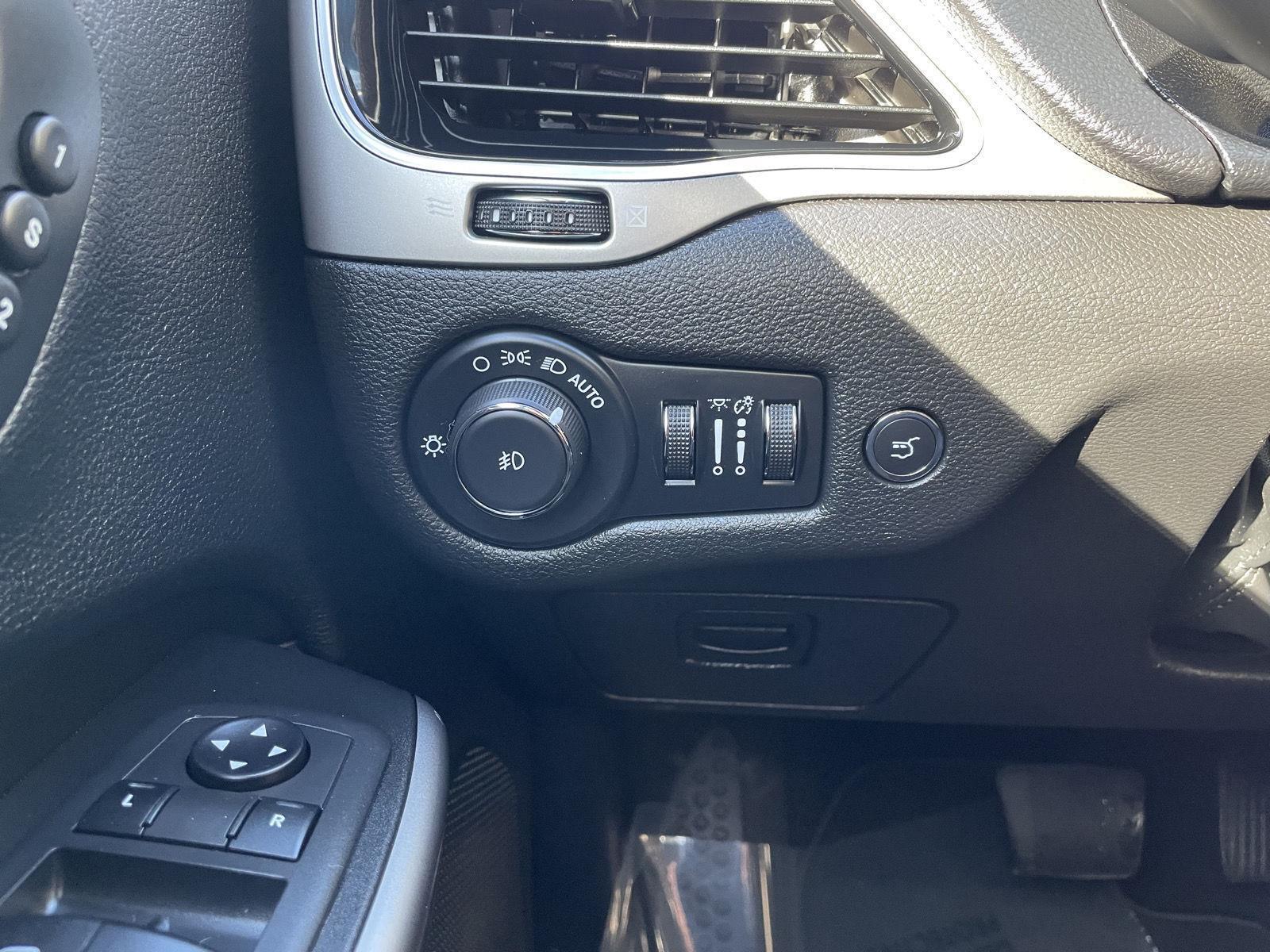 Pre-Owned 2019 Jeep Cherokee for sale in Lincoln NE