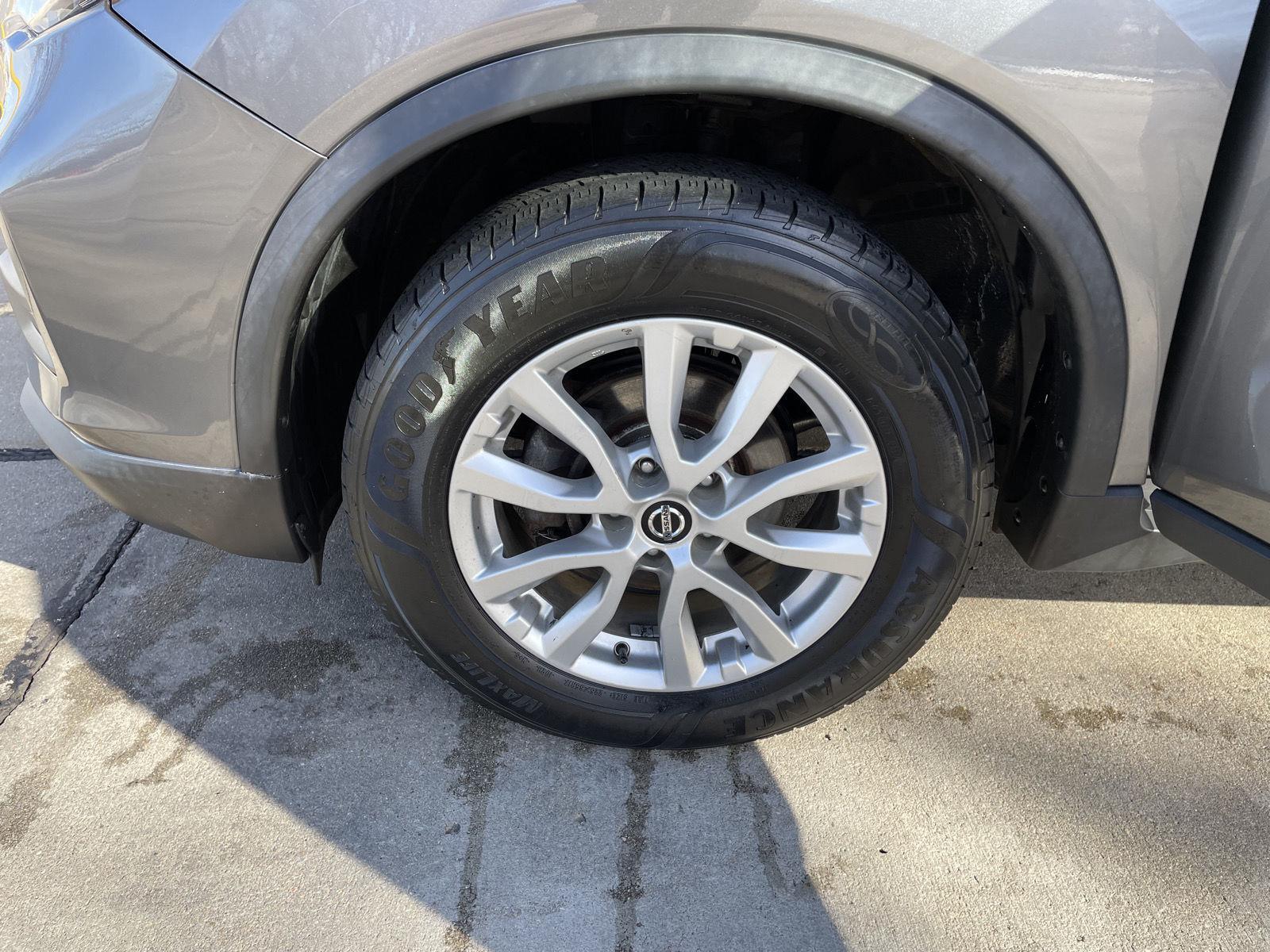 Used 2020 Nissan Rogue for sale in Lincoln NE