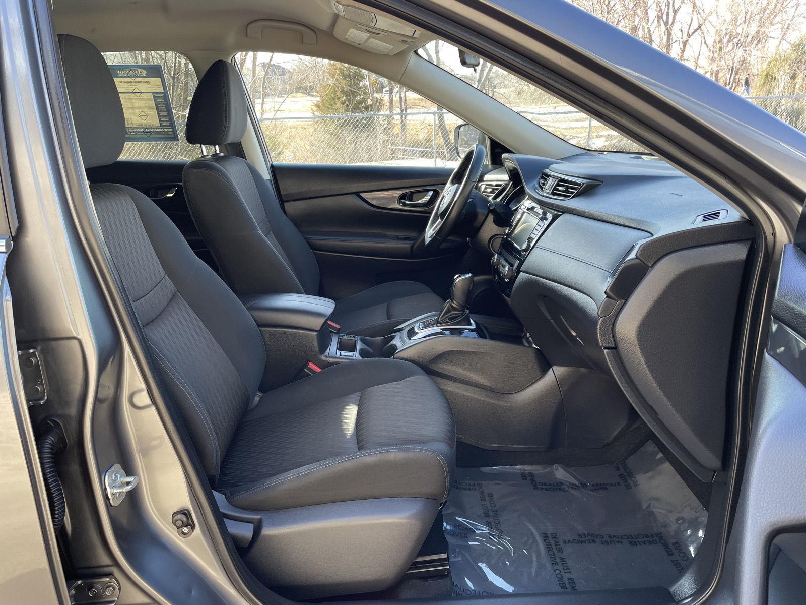 Used 2020 Nissan Rogue for sale in Lincoln NE