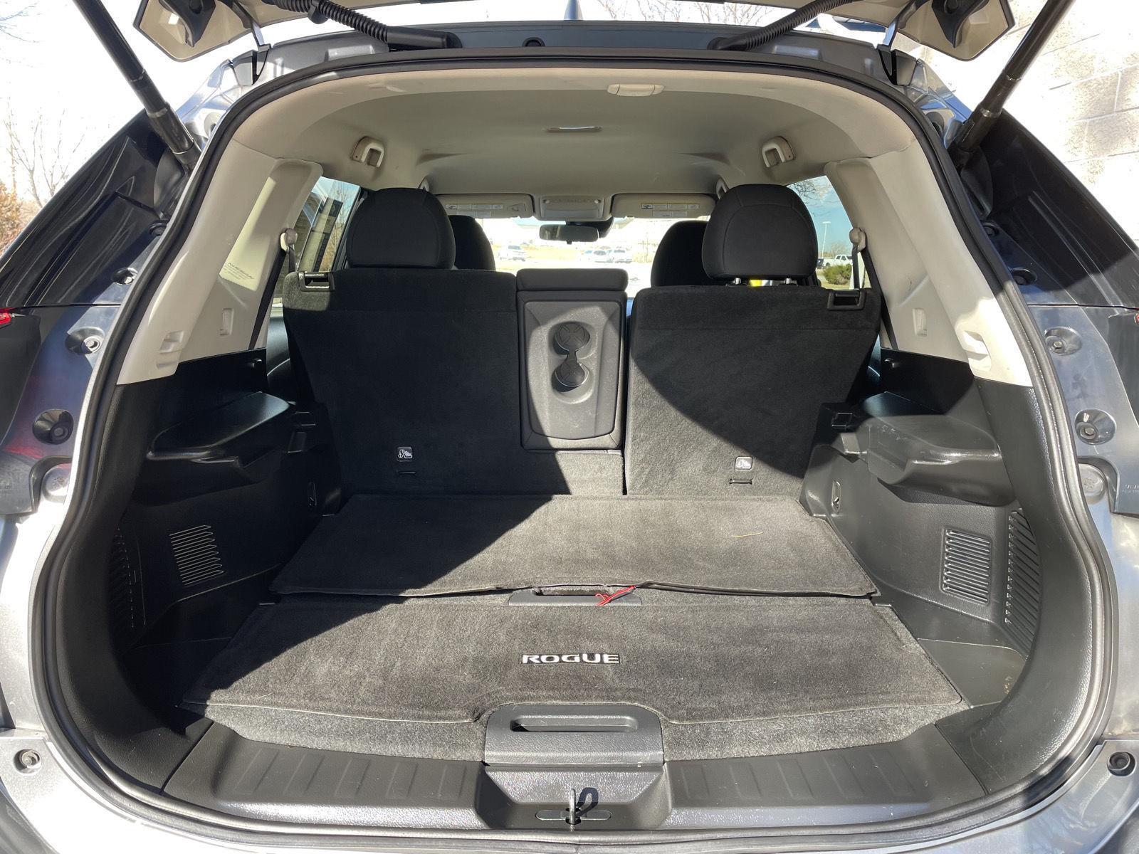 Used 2020 Nissan Rogue for sale in Lincoln NE