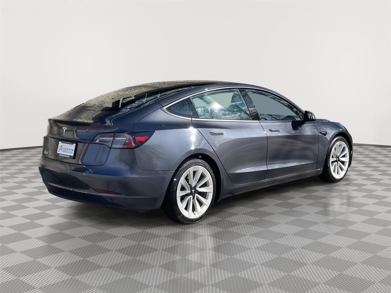 Pre-Owned 2021 Tesla Model 3 for sale in Lincoln NE