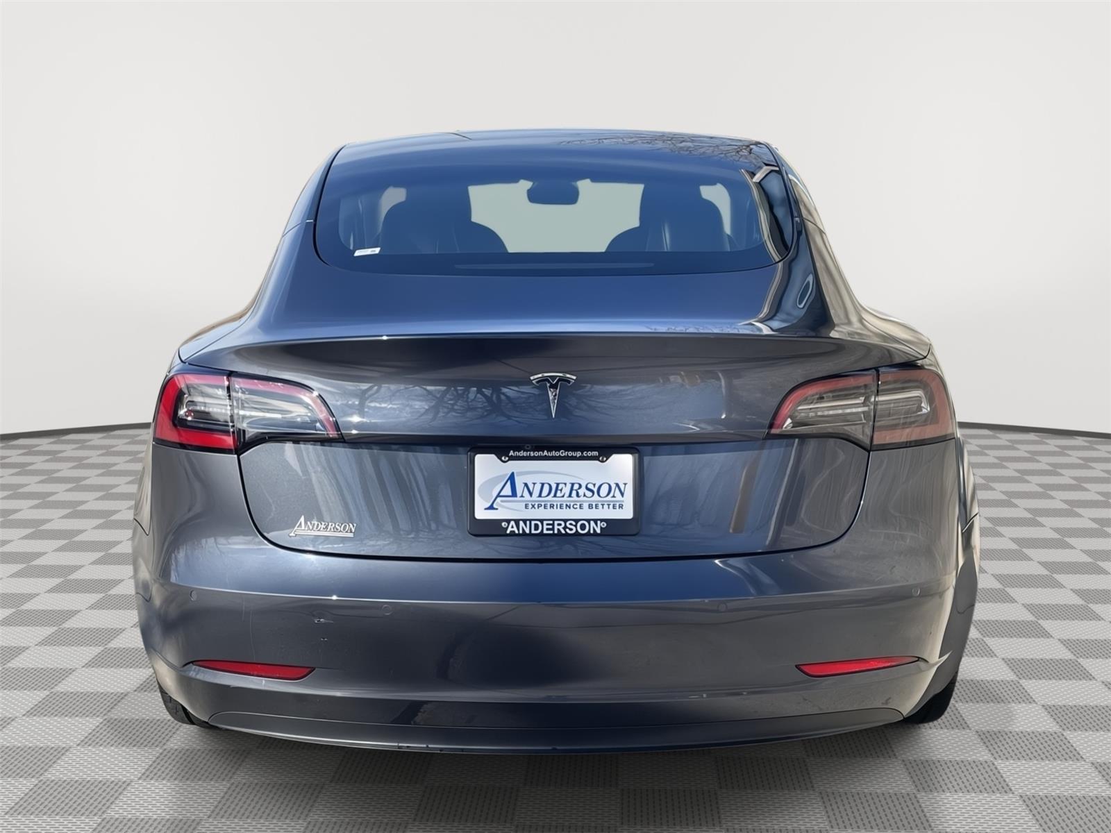 Pre-Owned 2021 Tesla Model 3 for sale in Lincoln NE