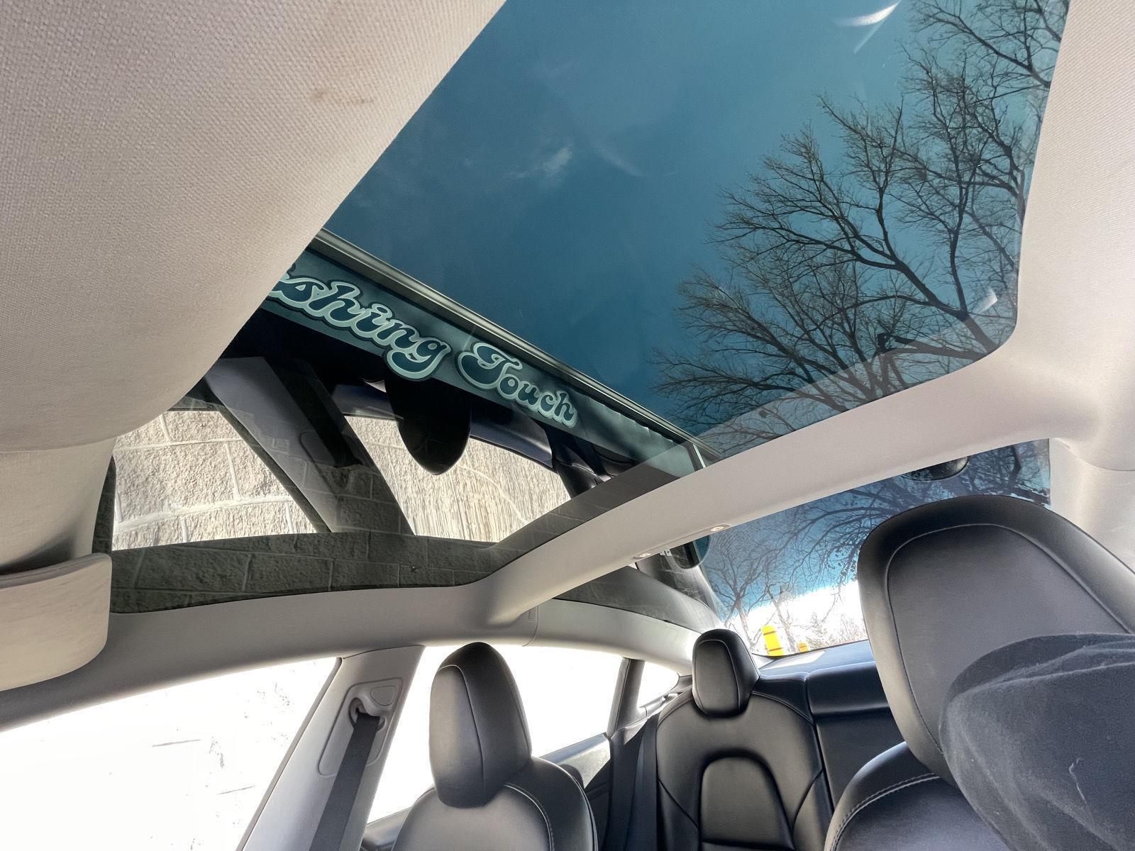 Pre-Owned 2021 Tesla Model 3 for sale in Lincoln NE