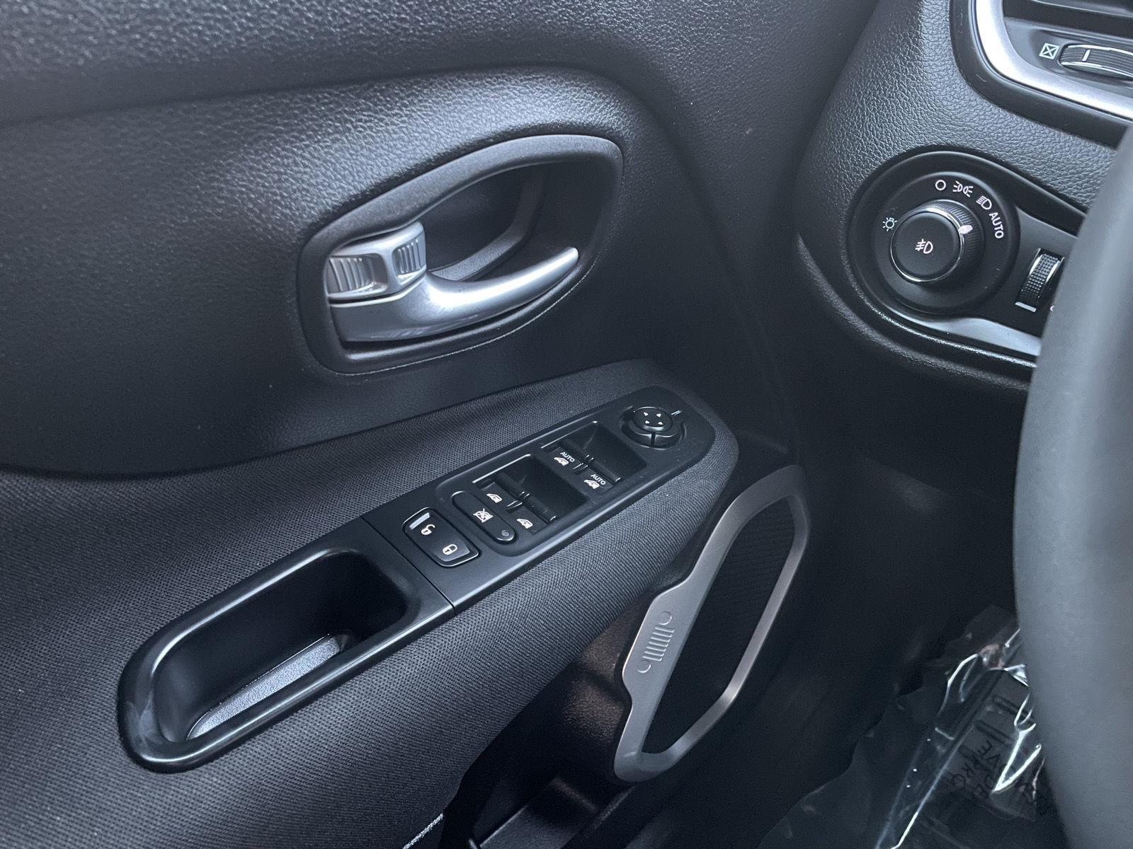 Pre-Owned 2018 Jeep Renegade for sale in Lincoln NE