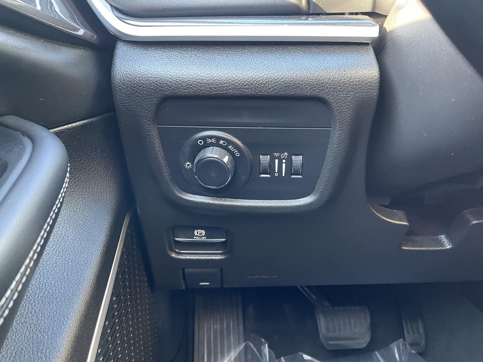 Pre-Owned 2022 Jeep Grand Cherokee for sale in Lincoln NE