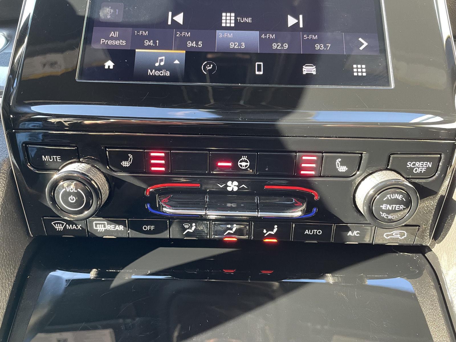 Pre-Owned 2022 Jeep Grand Cherokee for sale in Lincoln NE