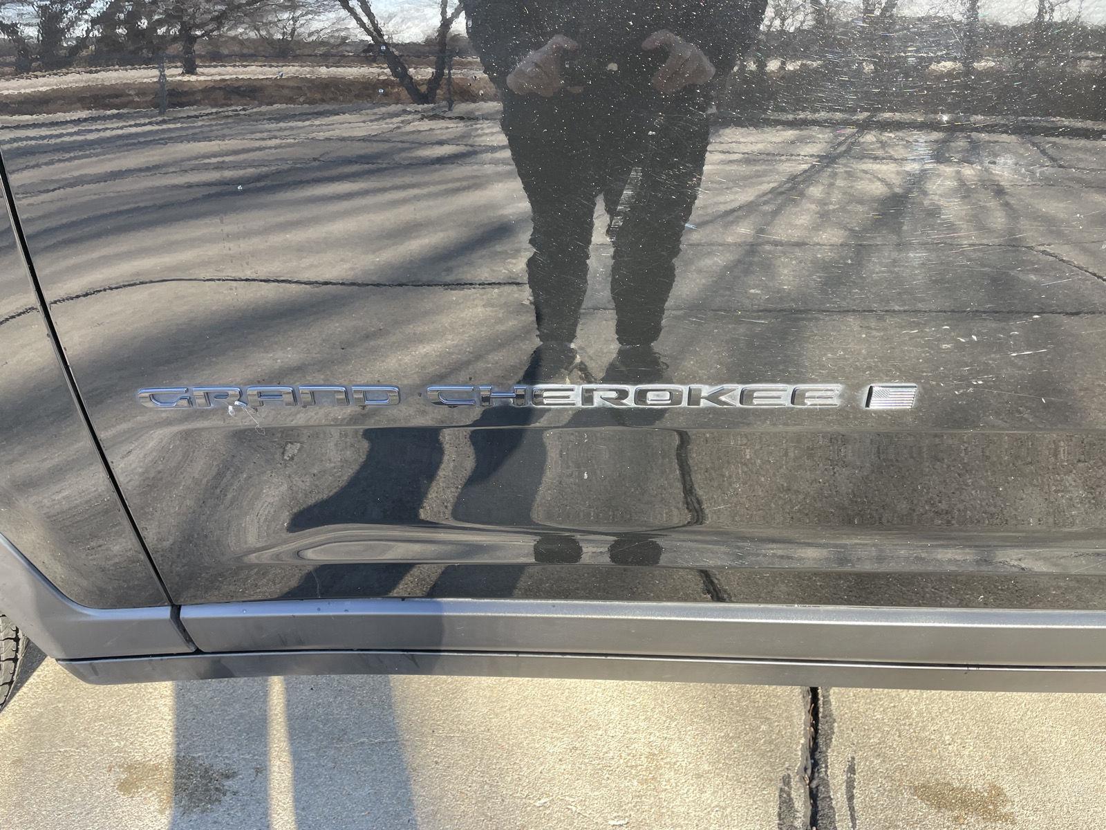 Pre-Owned 2022 Jeep Grand Cherokee for sale in Lincoln NE